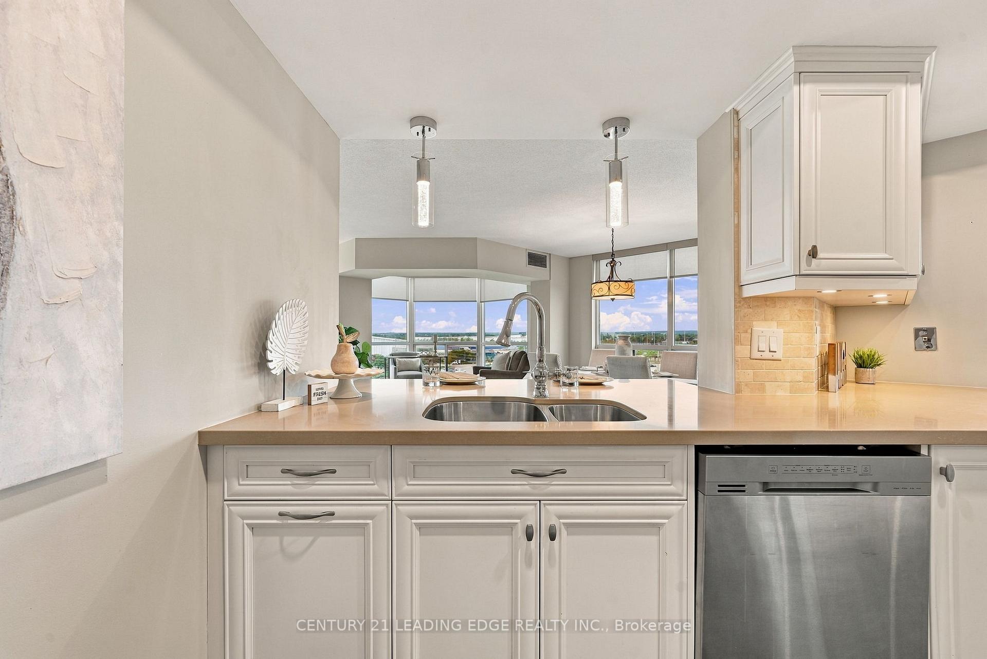 Photo 17 of Unit 807, 360 Watson Street W, Whitby, Port Whitby — HOMEH
