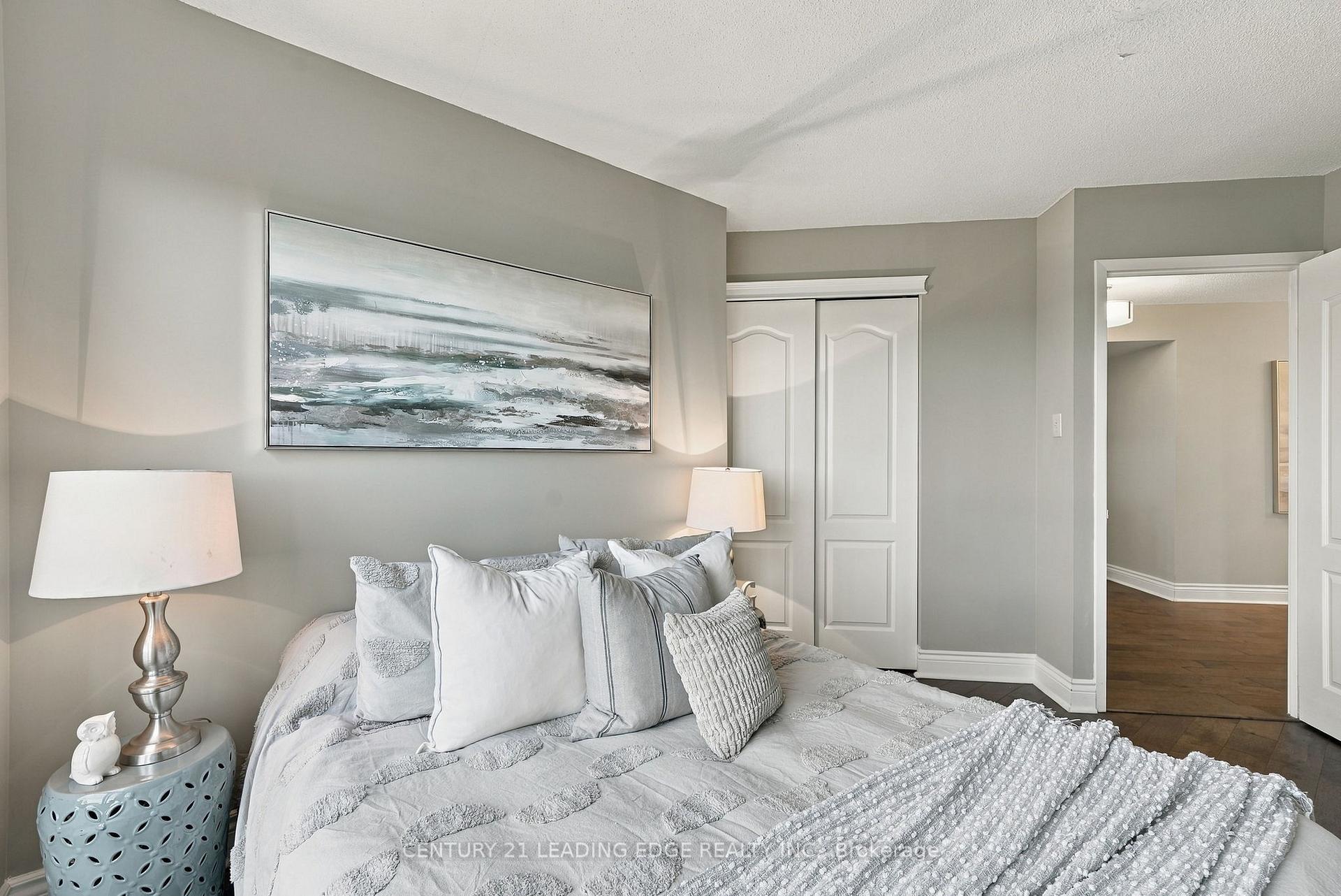 Photo 29 of Unit 807, 360 Watson Street W, Whitby, Port Whitby — HOMEH