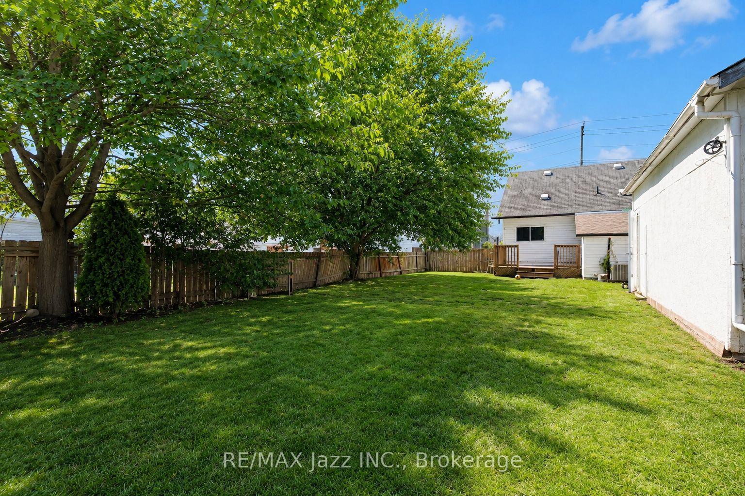 Photo 10 of 159 Byron Street, Quinte West, Trenton Ward — HOMEH