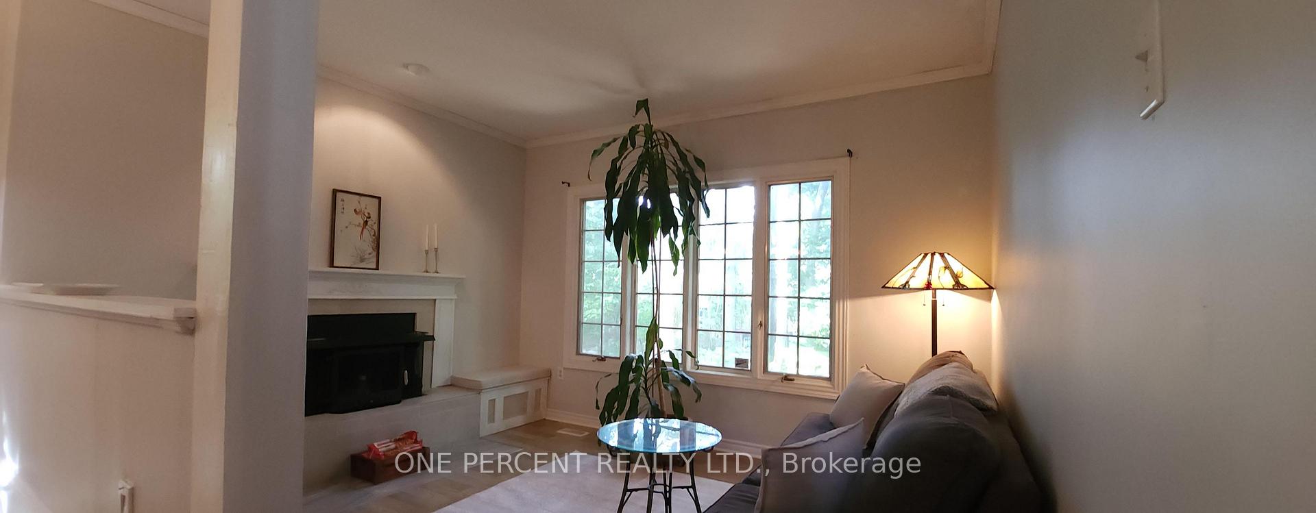 Photo 14 of 86 Haliburton Road, London, South K — HOMEH