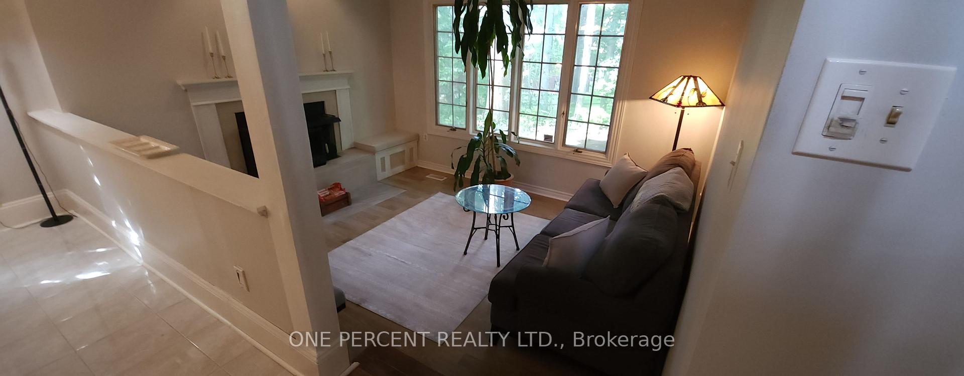 Photo 15 of 86 Haliburton Road, London, South K — HOMEH