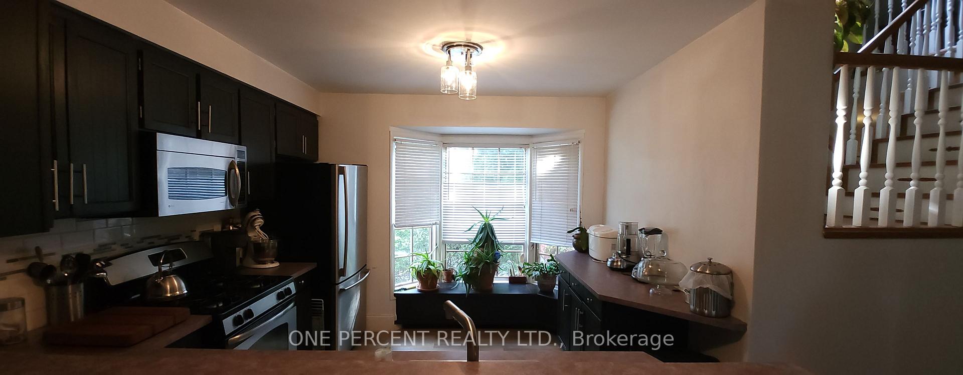 Photo 20 of 86 Haliburton Road, London, South K — HOMEH