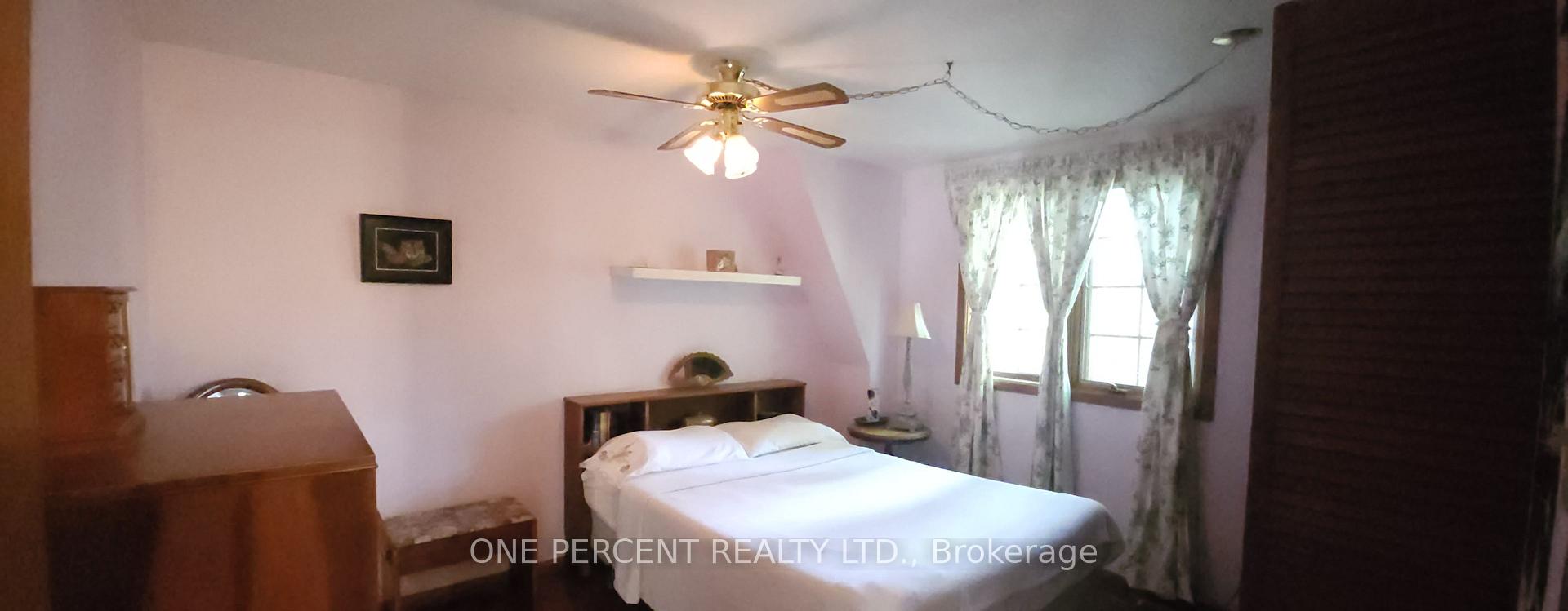 Photo 29 of 86 Haliburton Road, London, South K — HOMEH