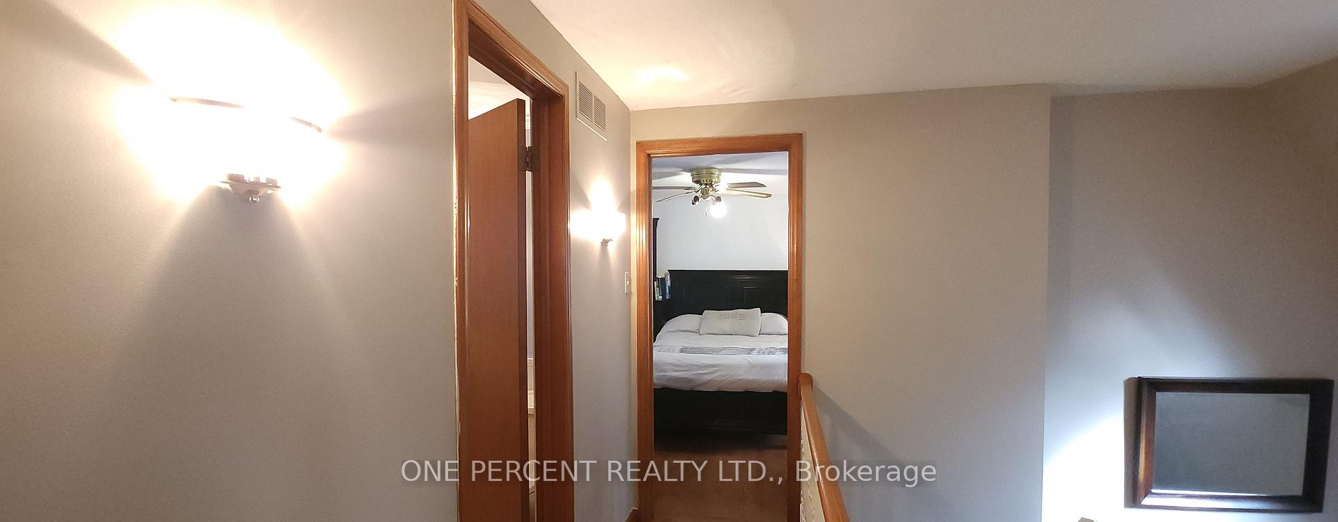 Photo 33 of 86 Haliburton Road, London, South K — HOMEH