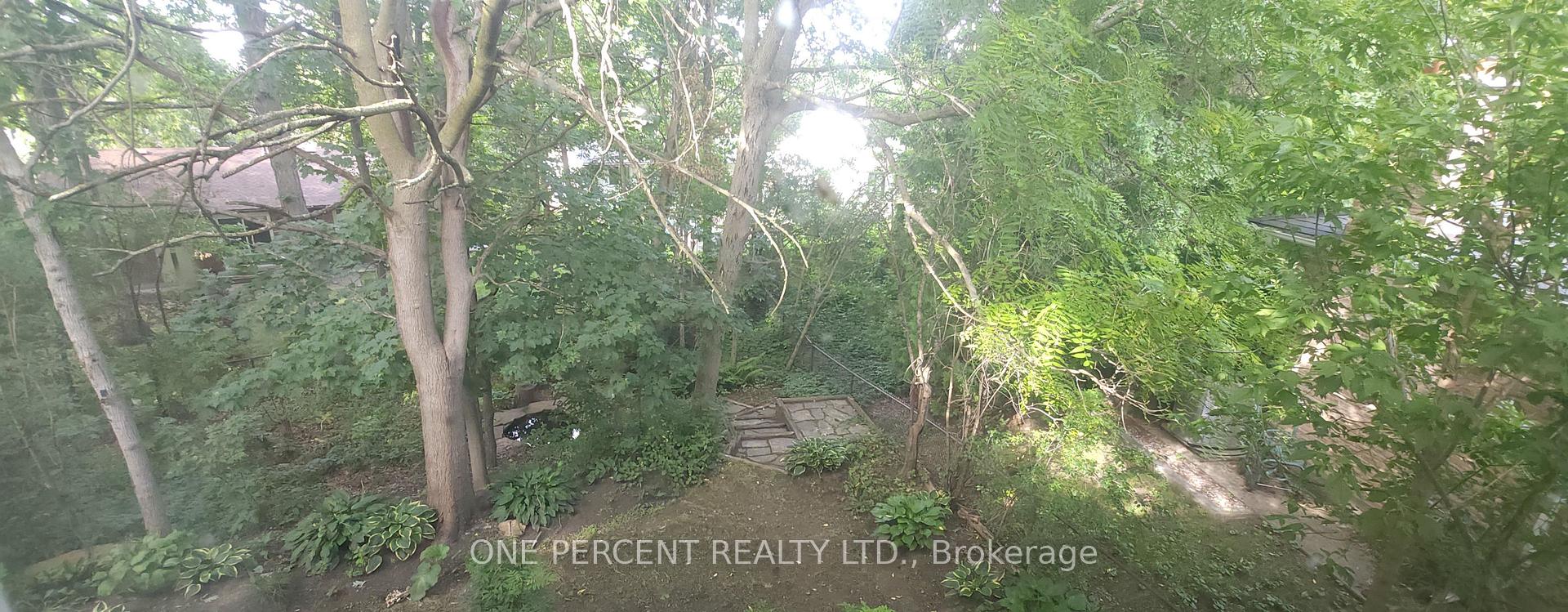 Photo 41 of 86 Haliburton Road, London, South K — HOMEH