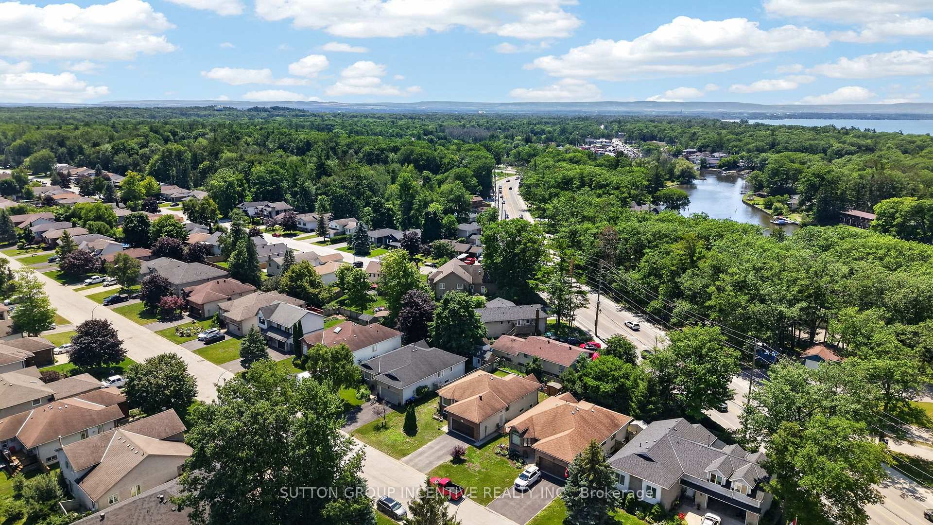 Photo 40 of 6 Riverdale Drive, Wasaga Beach — HOMEH