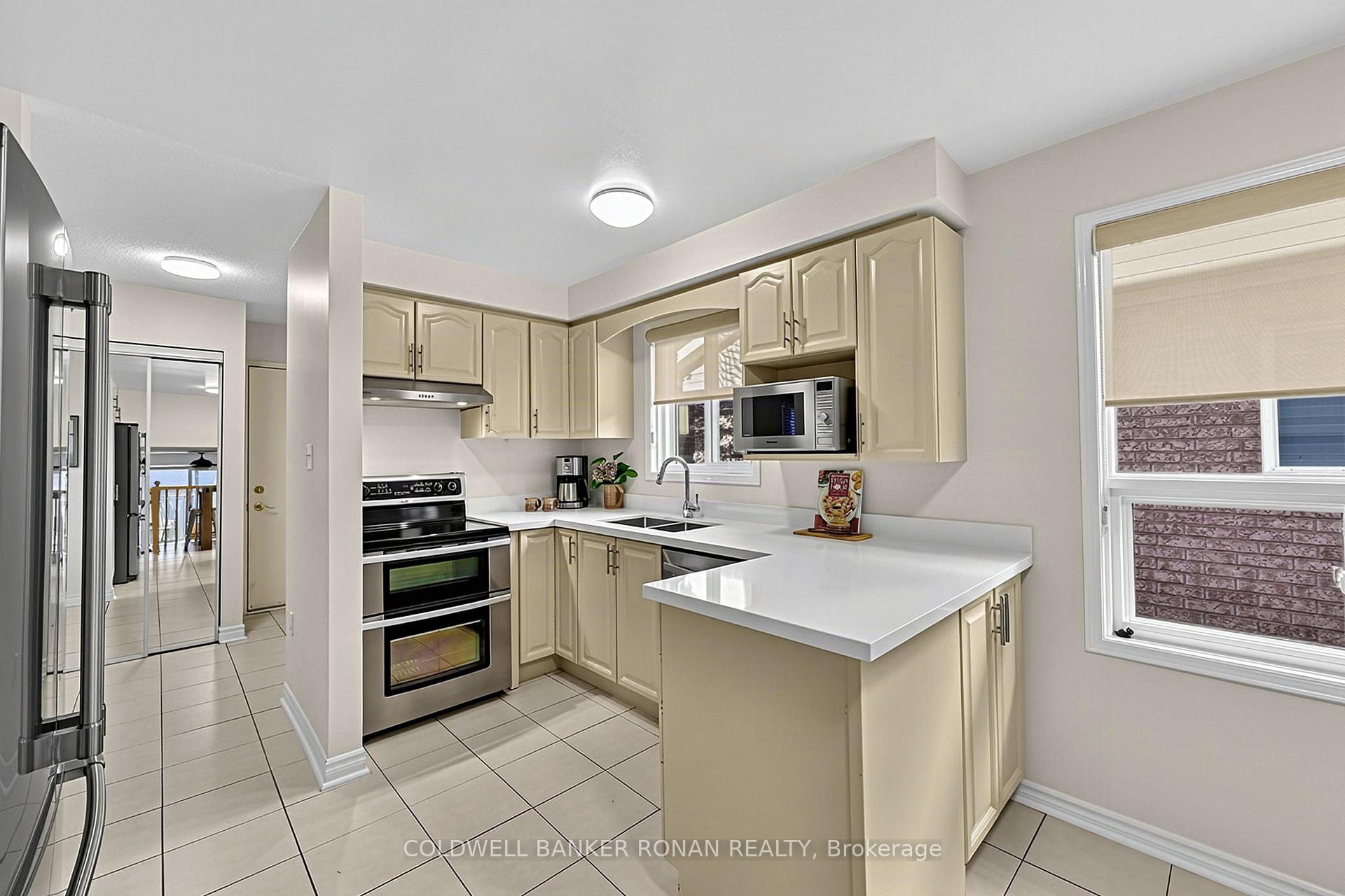 Photo 6 of 76 Gray Avenue, New Tecumseth, Alliston — HOMEH