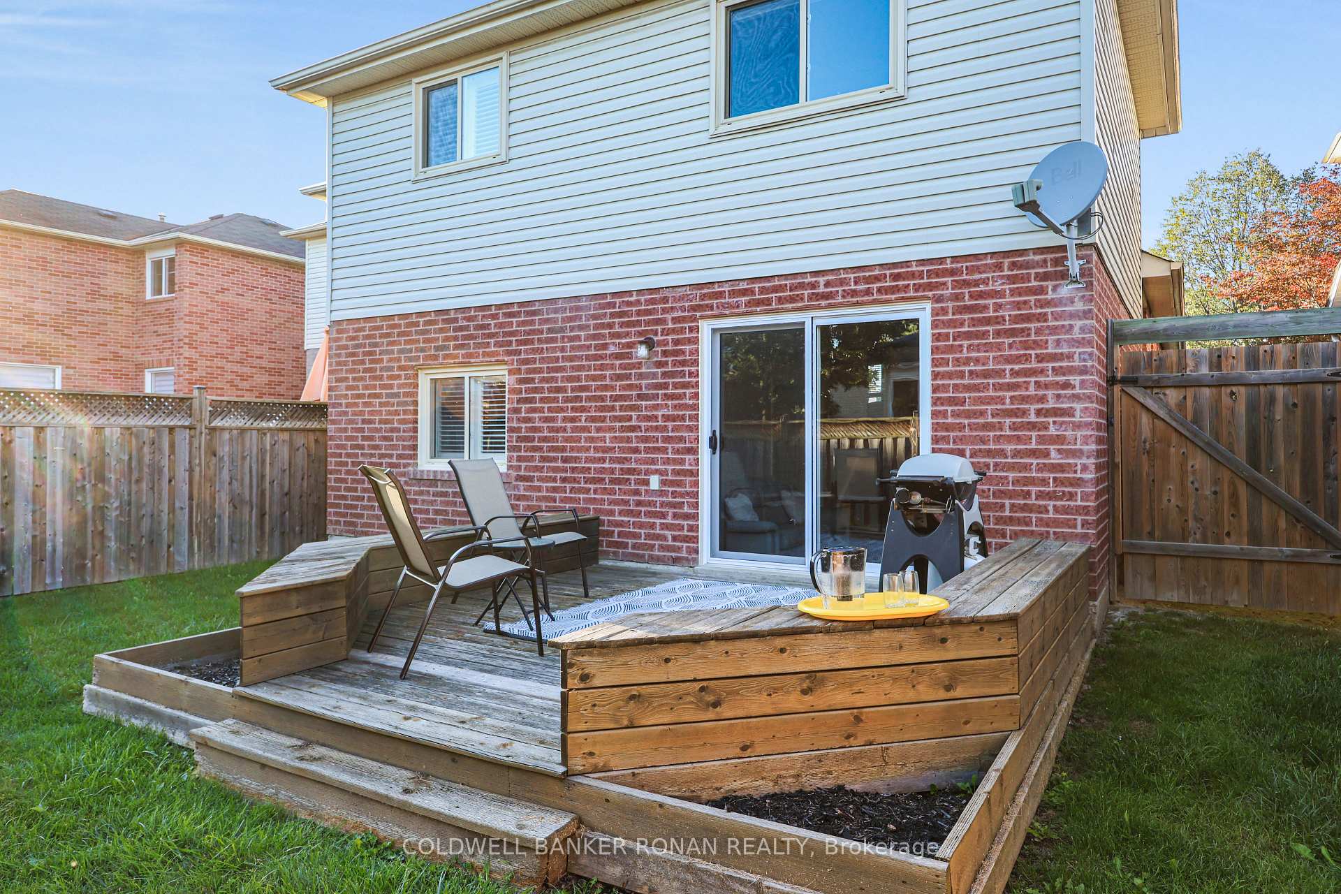 Photo 32 of 76 Gray Avenue, New Tecumseth, Alliston — HOMEH