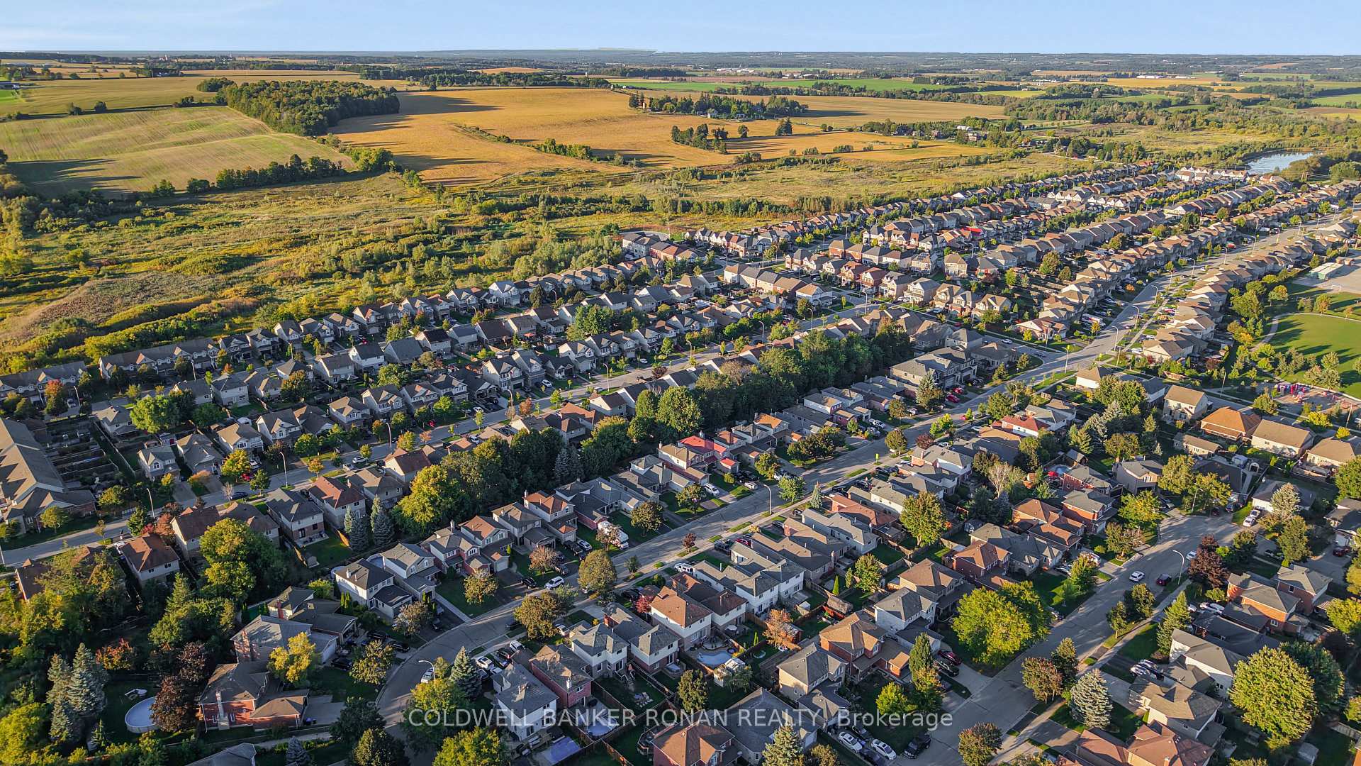 Photo 41 of 76 Gray Avenue, New Tecumseth, Alliston — HOMEH