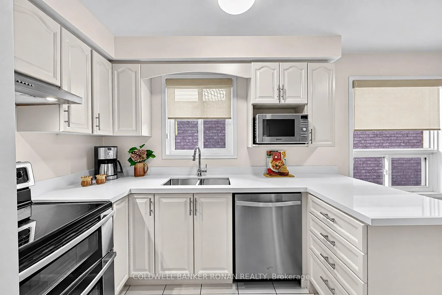 Photo 7 of 76 Gray Avenue, New Tecumseth, Alliston — HOMEH