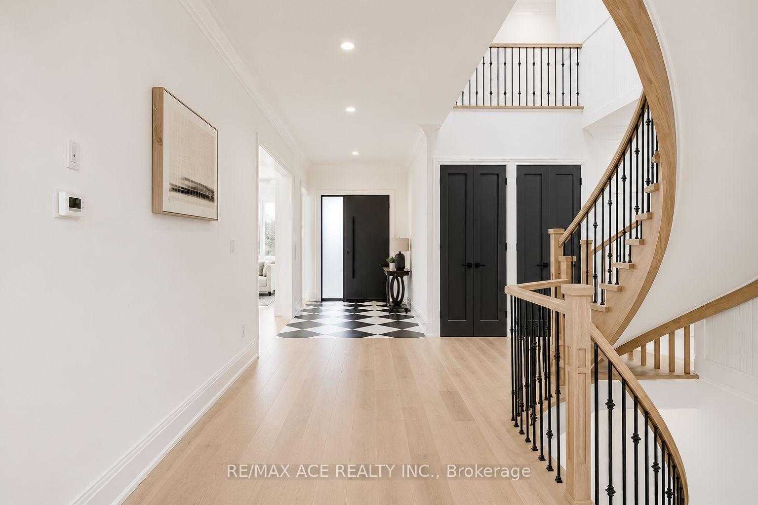 Photo 2 of 12 Euclid Avenue, Scarborough, Highland Creek — HOMEH