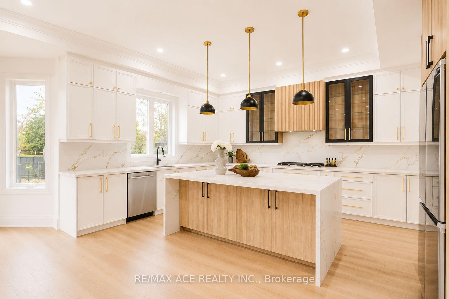 Photo 16 of 12 Euclid Avenue, Scarborough, Highland Creek — HOMEH