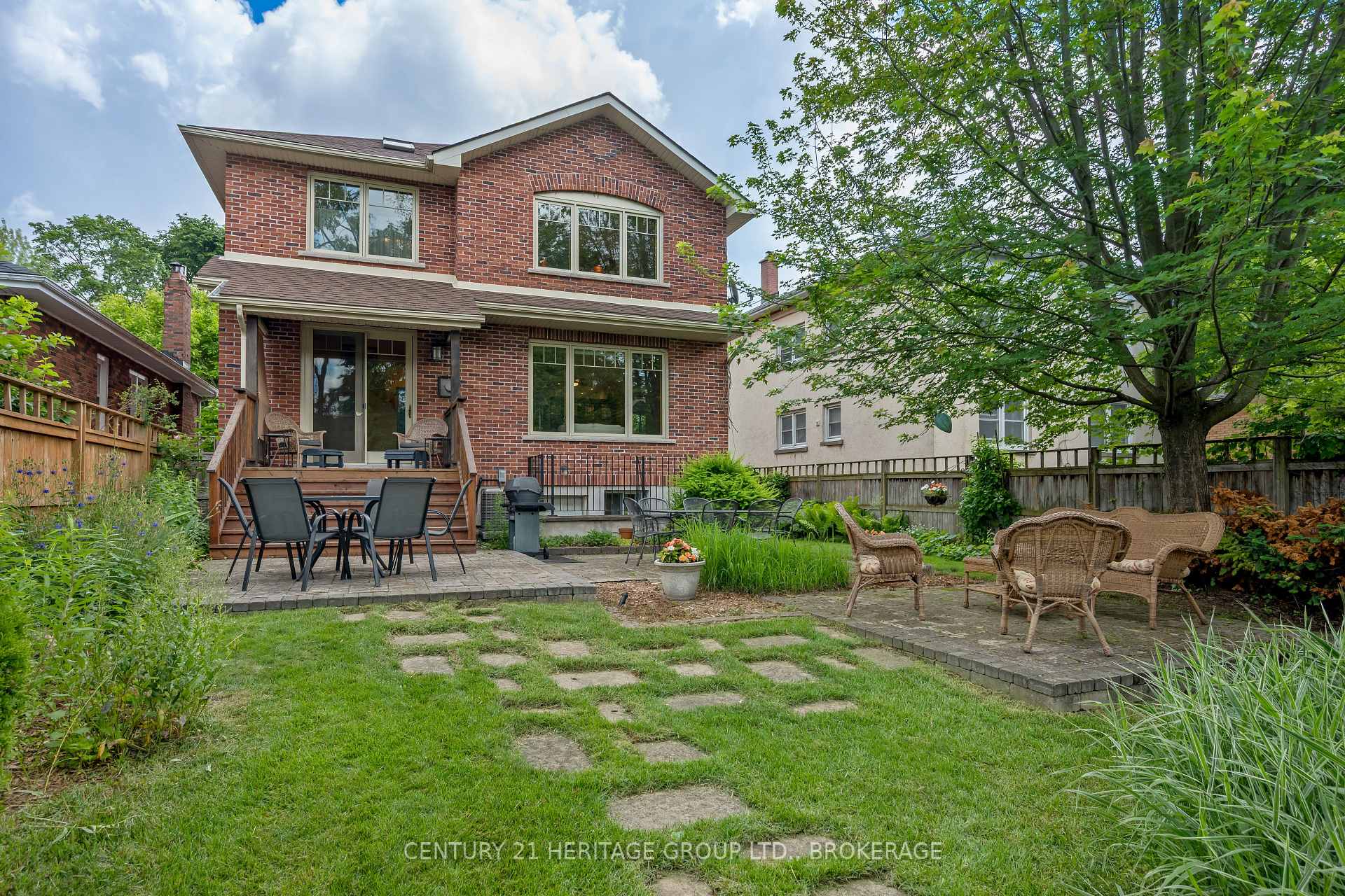 Photo 5 of 422 College Street, Kingston, Central City East — HOMEH