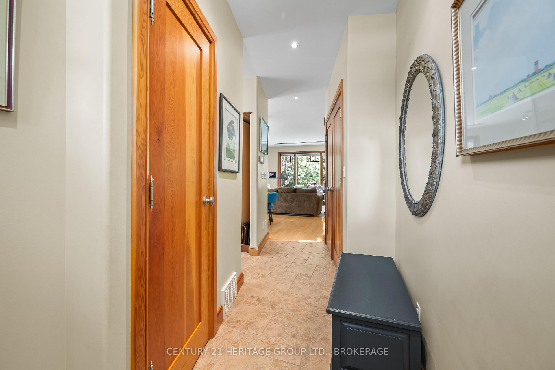 Photo 8 of 422 College Street, Kingston, Central City East — HOMEH