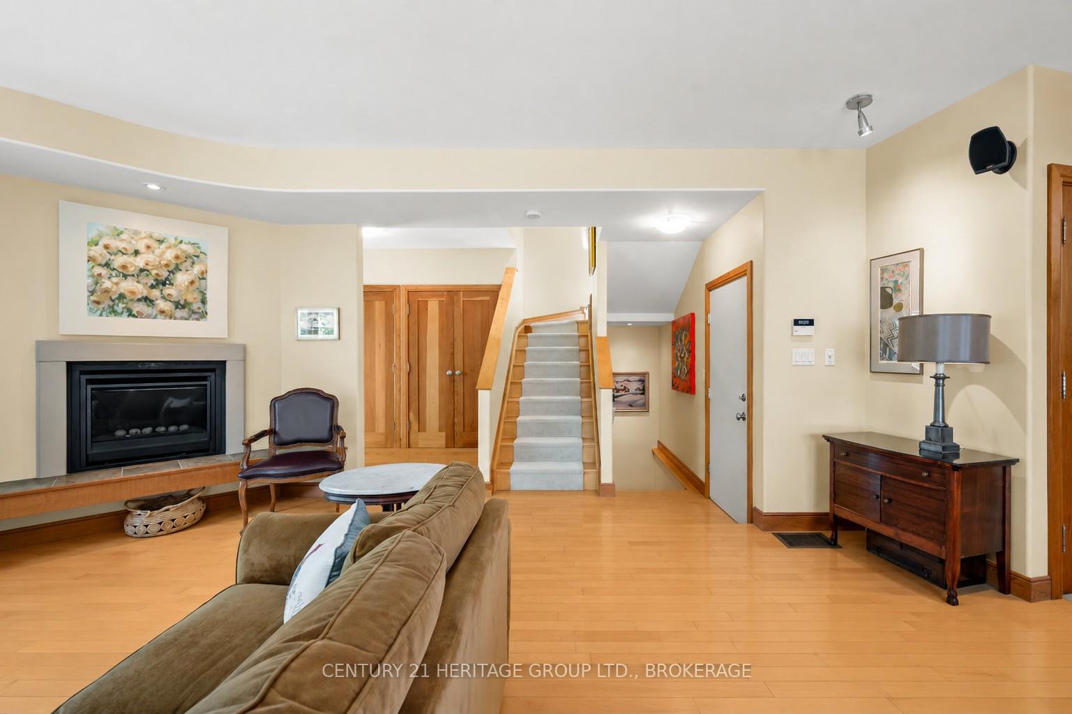 Photo 18 of 422 College Street, Kingston, Central City East — HOMEH