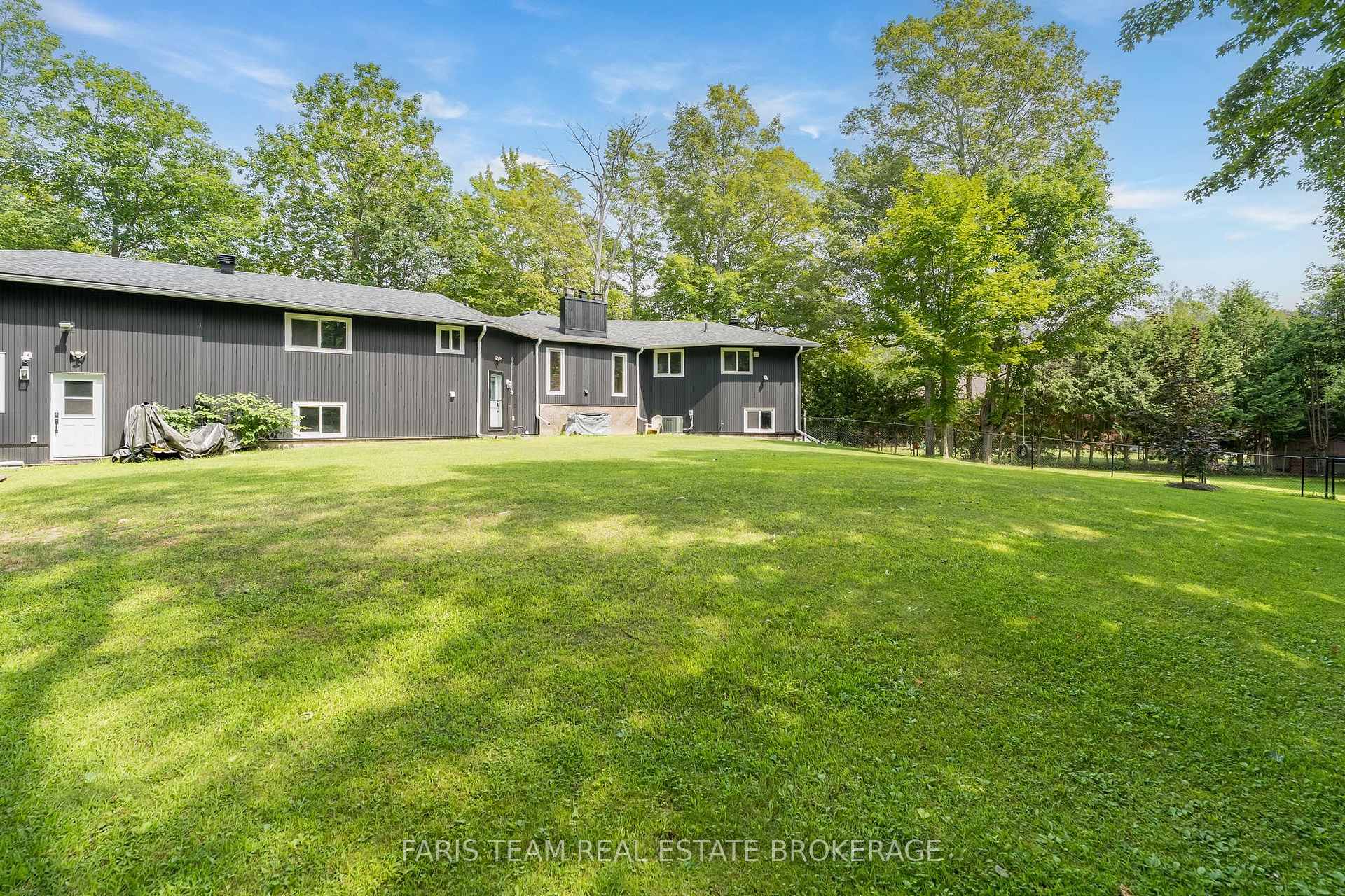 Photo 24 of 8 Joliet Crescent, Tiny, Rural Tiny — HOMEH