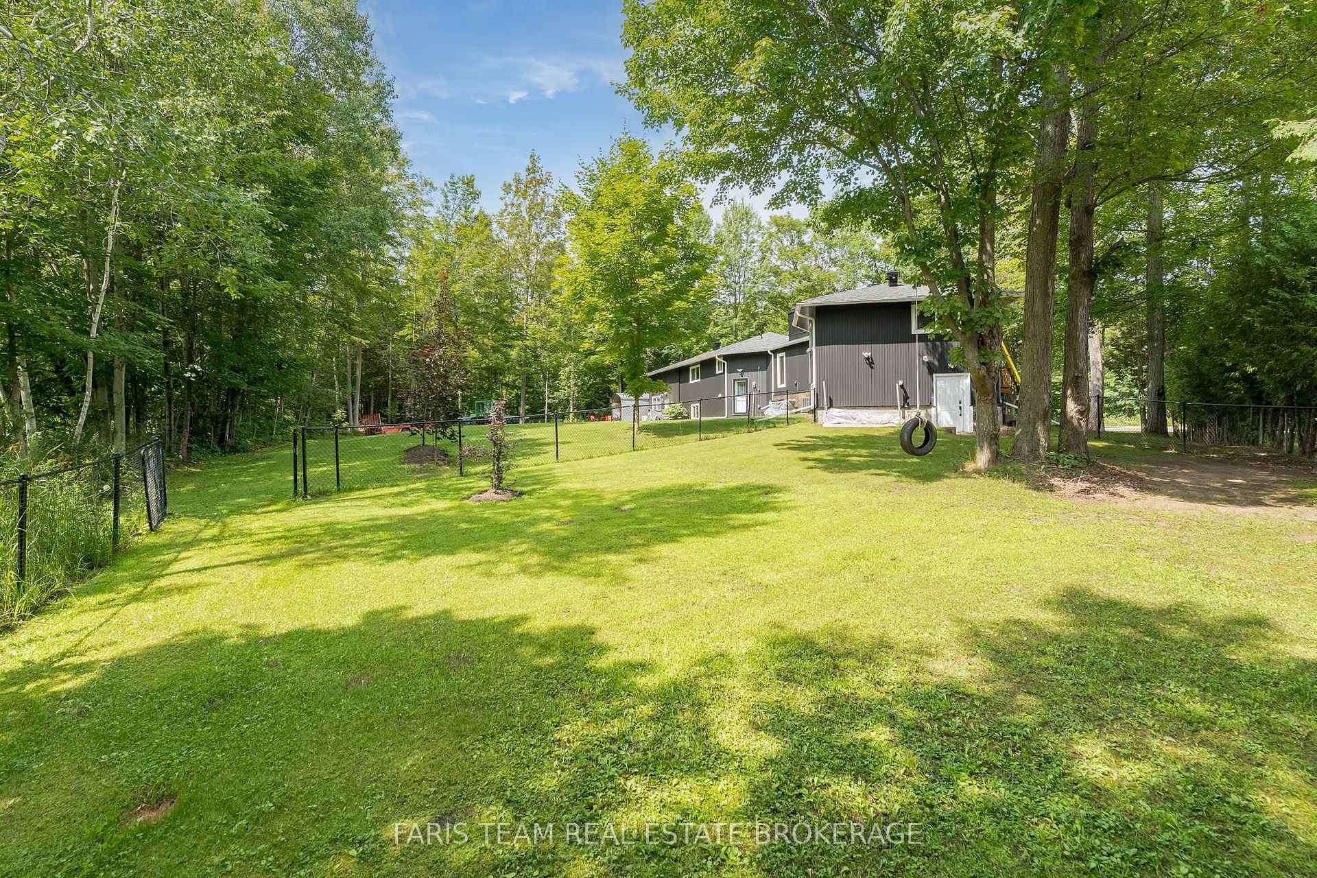 Photo 26 of 8 Joliet Crescent, Tiny, Rural Tiny — HOMEH