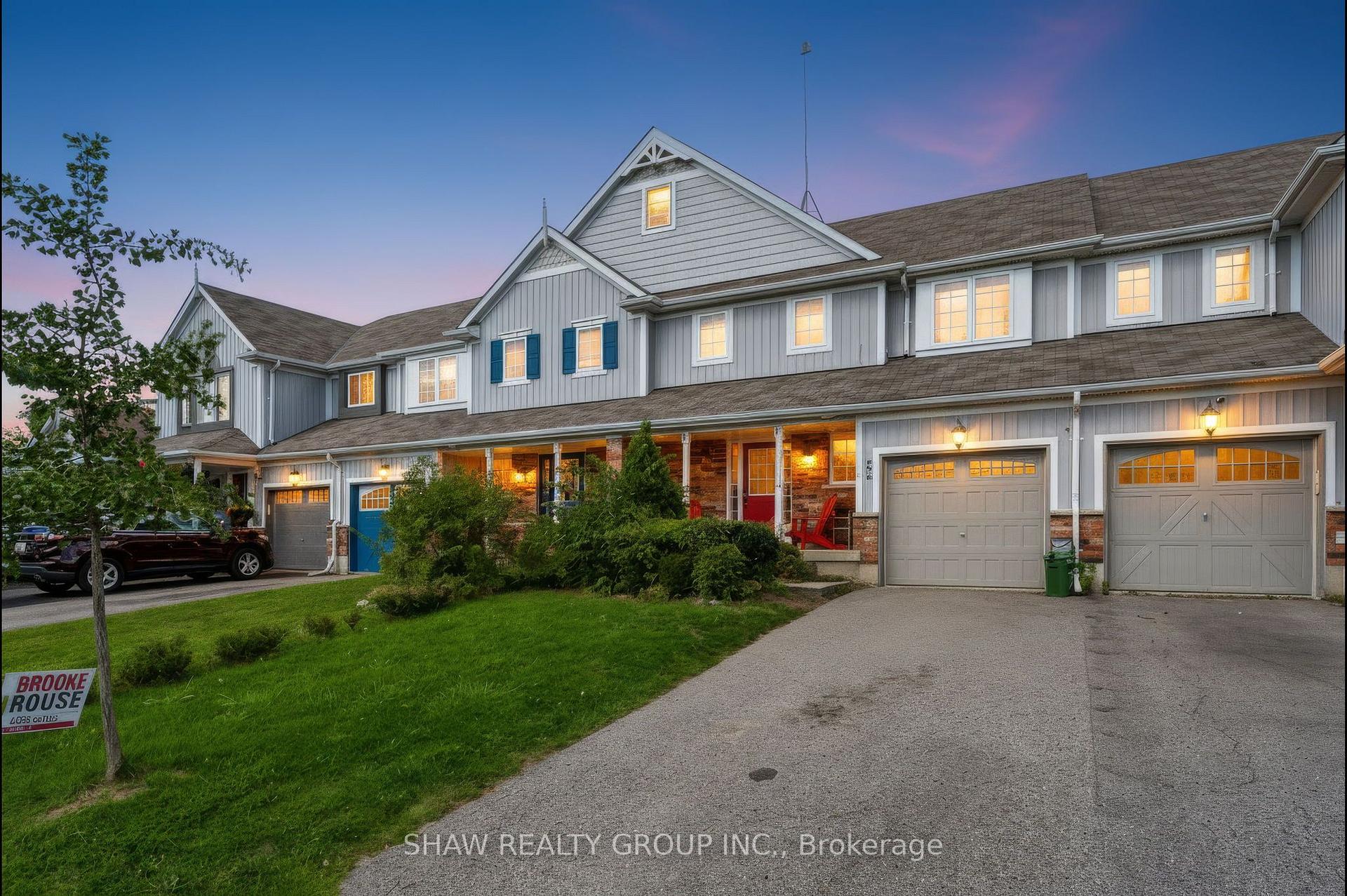 Photo 2 of 24 Fallingbrook Crescent, Kawartha Lakes, Lindsay — HOMEH