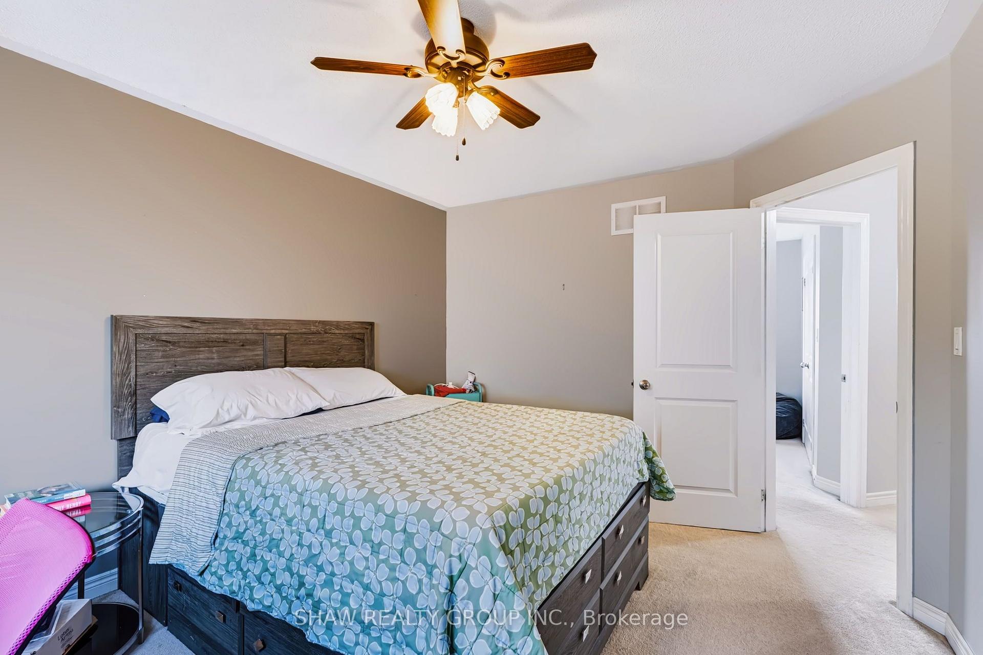 Photo 21 of 24 Fallingbrook Crescent, Kawartha Lakes, Lindsay — HOMEH