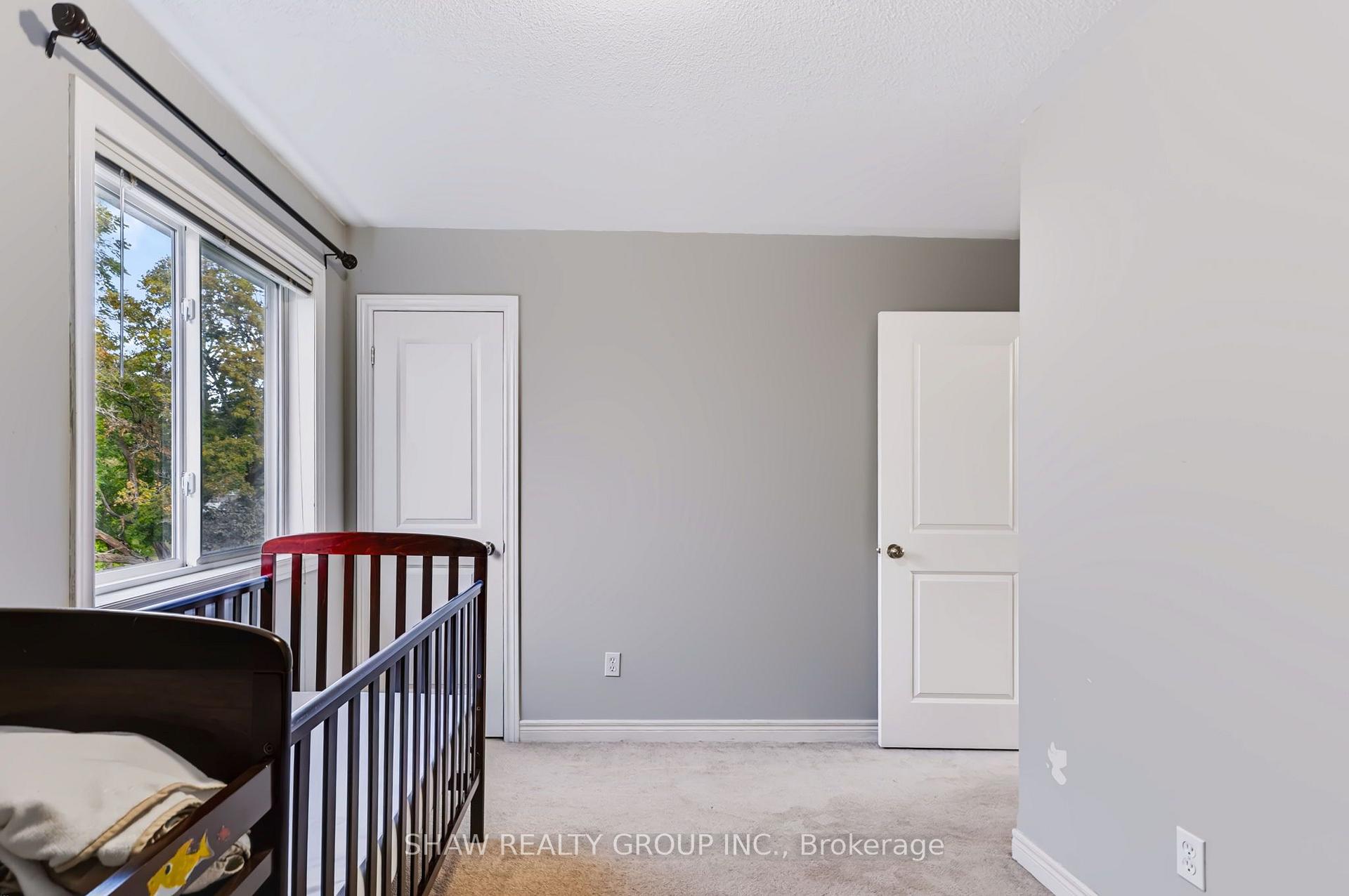 Photo 27 of 24 Fallingbrook Crescent, Kawartha Lakes, Lindsay — HOMEH