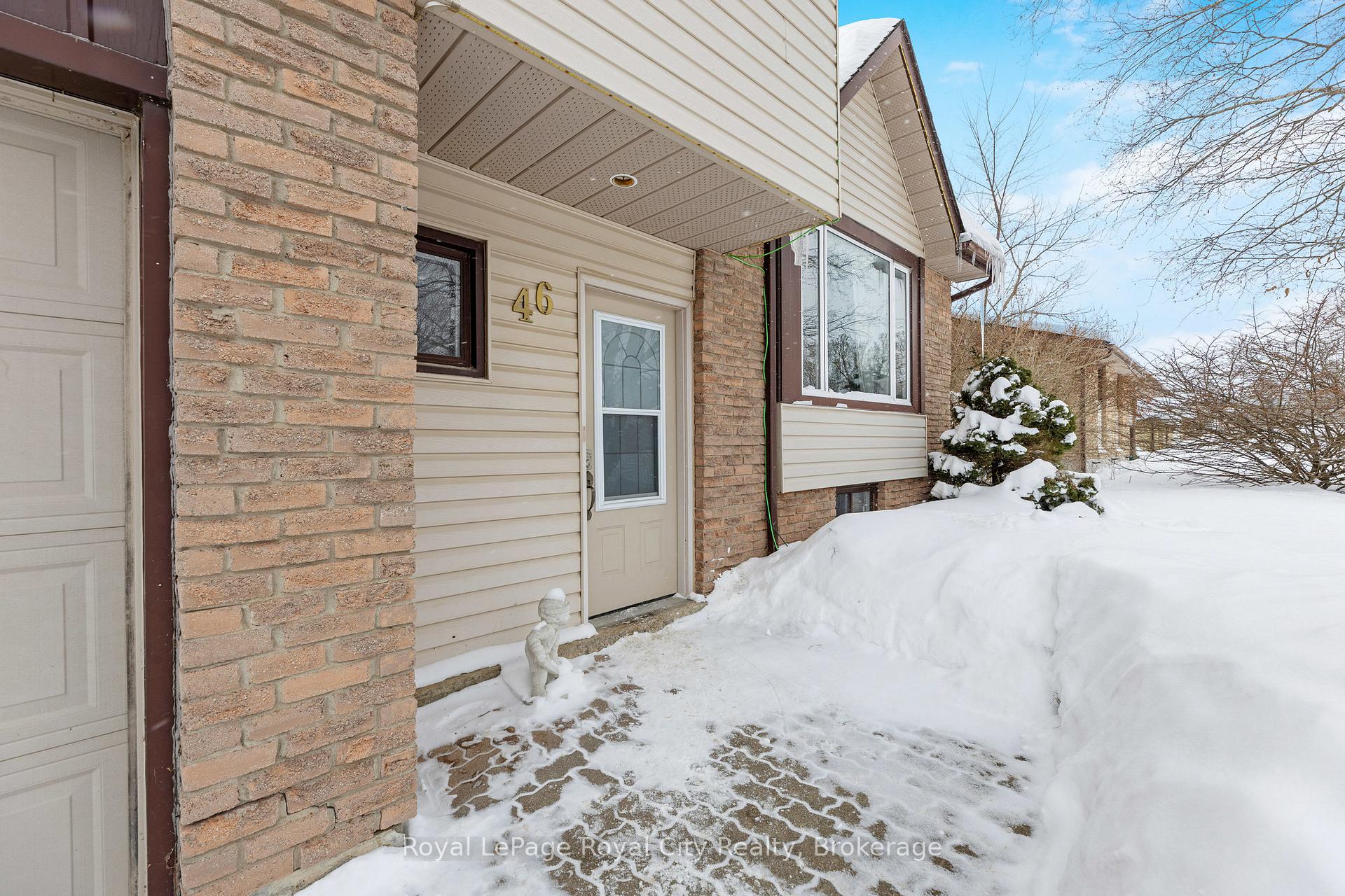 Photo 6 of 46 Douglas Crescent, Erin, Rural Erin — HOMEH