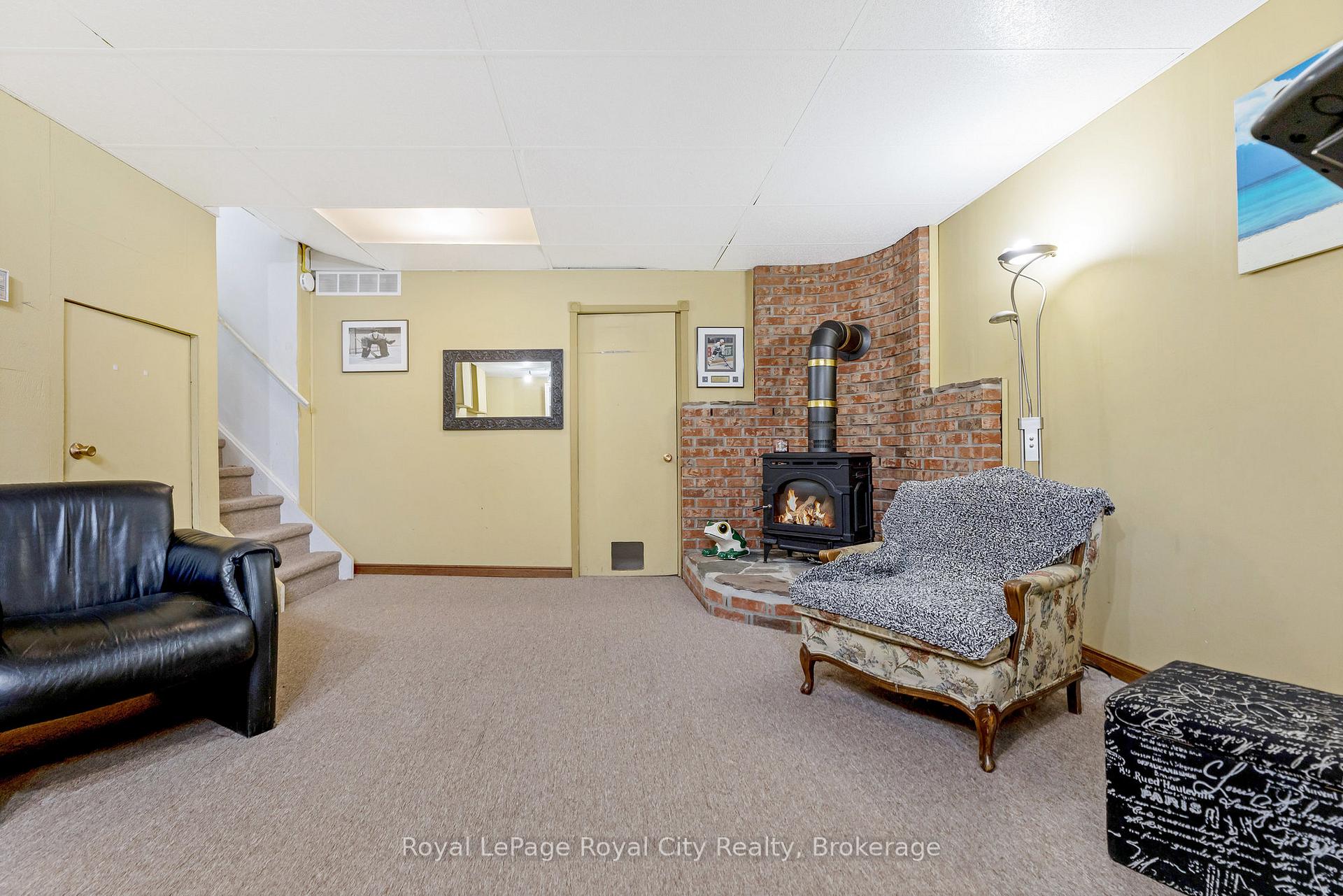 Photo 27 of 46 Douglas Crescent, Erin, Rural Erin — HOMEH
