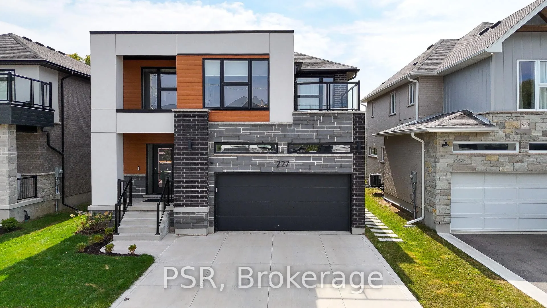 Photo 1 of 227 Otterbein Road, Kitchener — HOMEH