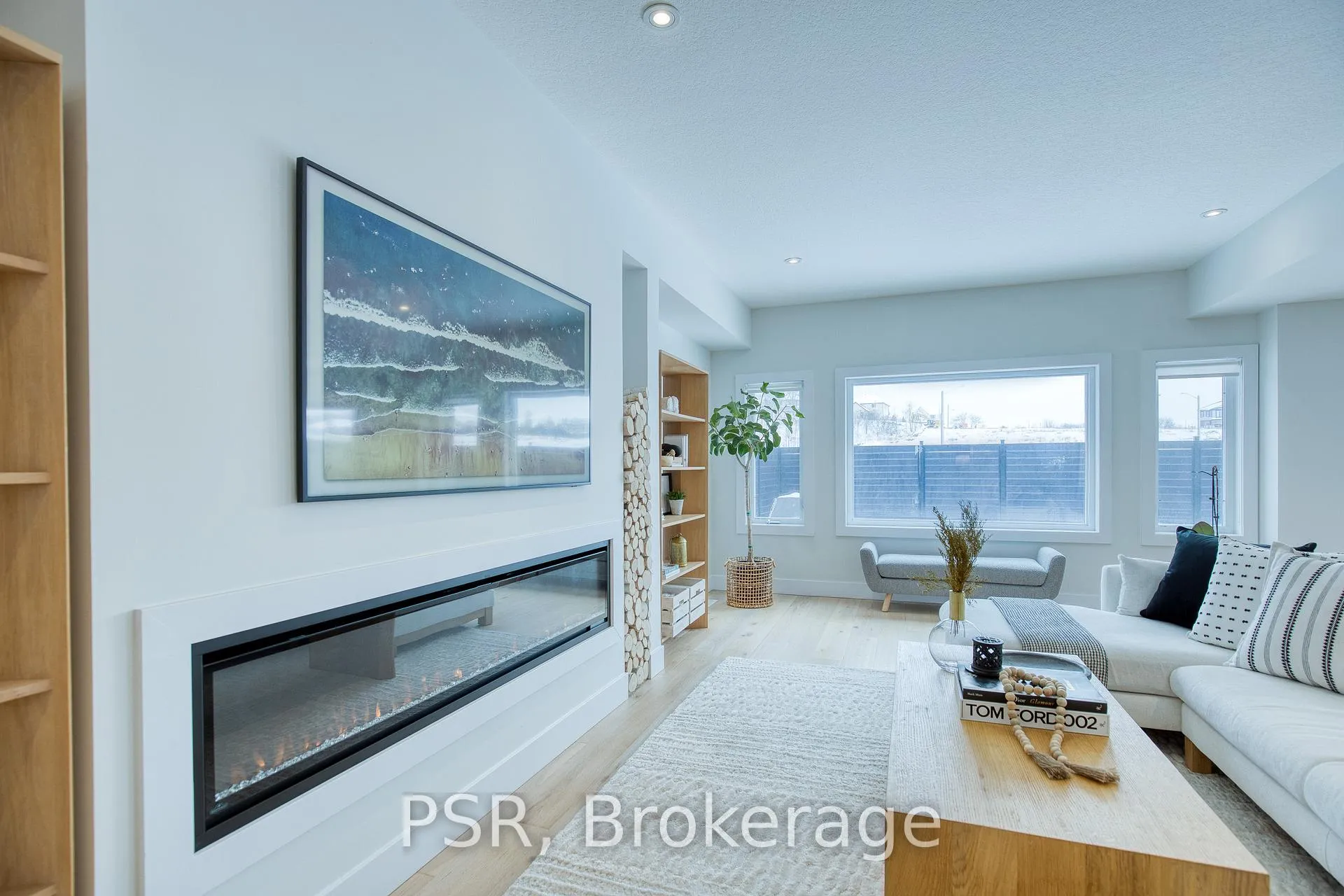 Photo 10 of 227 Otterbein Road, Kitchener — HOMEH