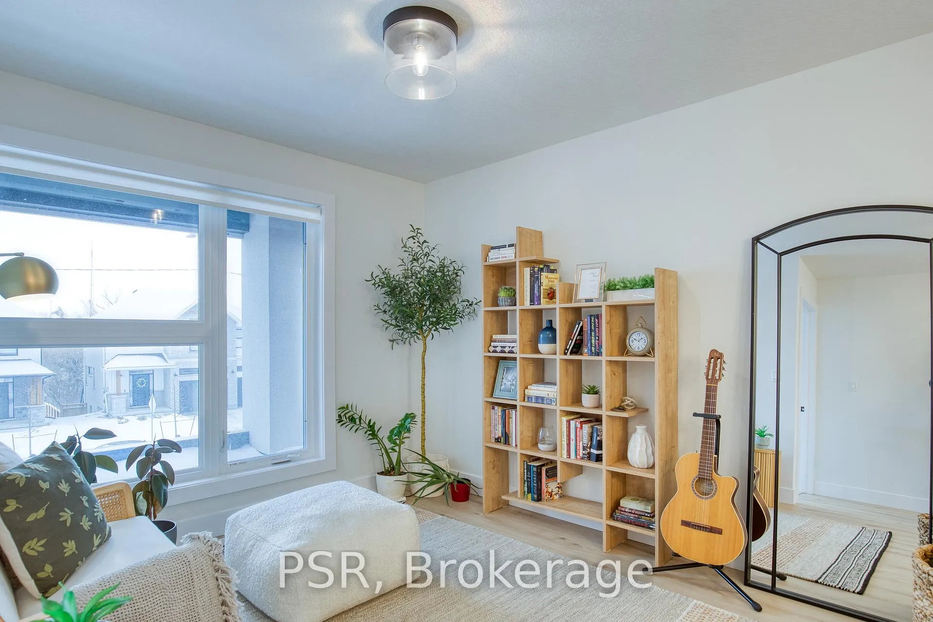 Photo 27 of 227 Otterbein Road, Kitchener — HOMEH