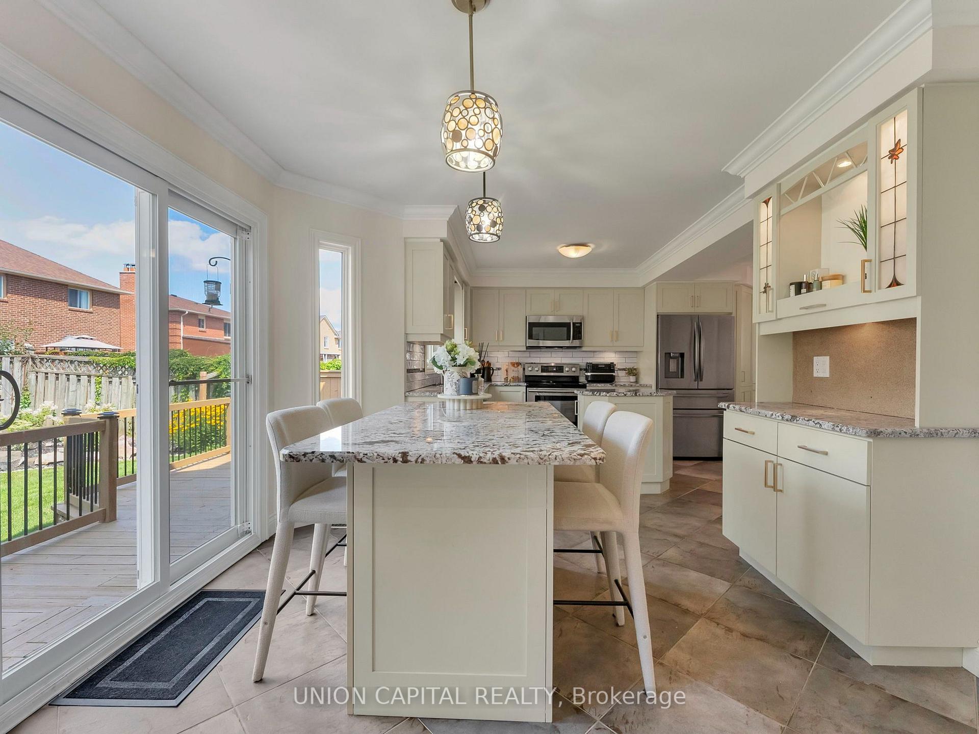 Photo 17 of 772 Pebble Court, Pickering, Amberlea — HOMEH