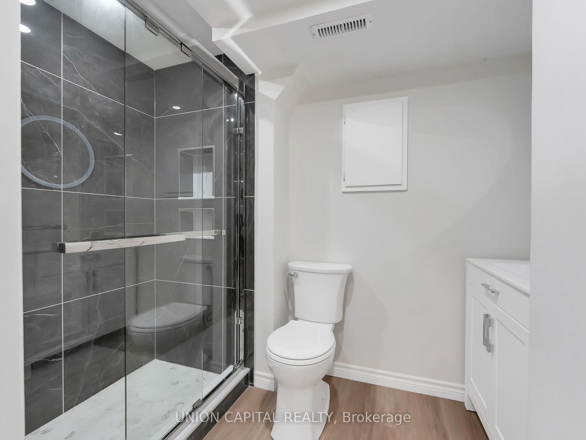 Photo 38 of 772 Pebble Court, Pickering, Amberlea — HOMEH
