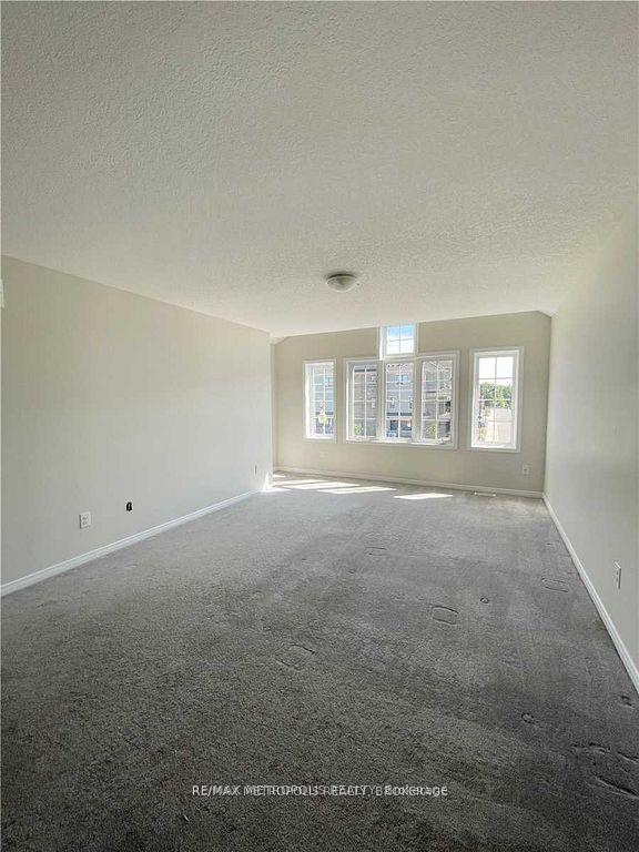 Photo 10 of 668 Blair Creek Drive, Kitchener, Doon South — HOMEH