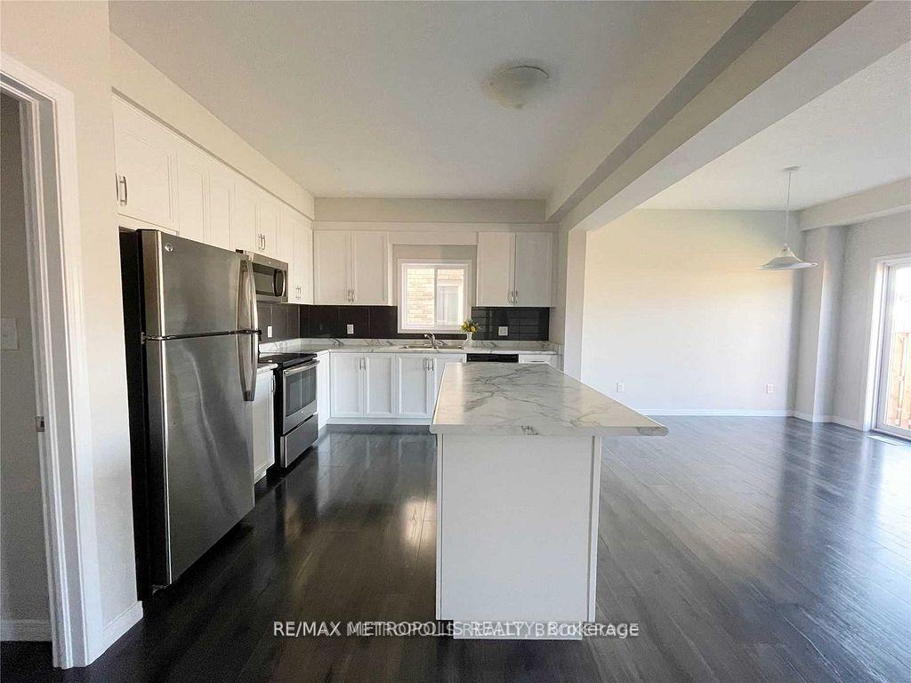 Photo 13 of 668 Blair Creek Drive, Kitchener, Doon South — HOMEH