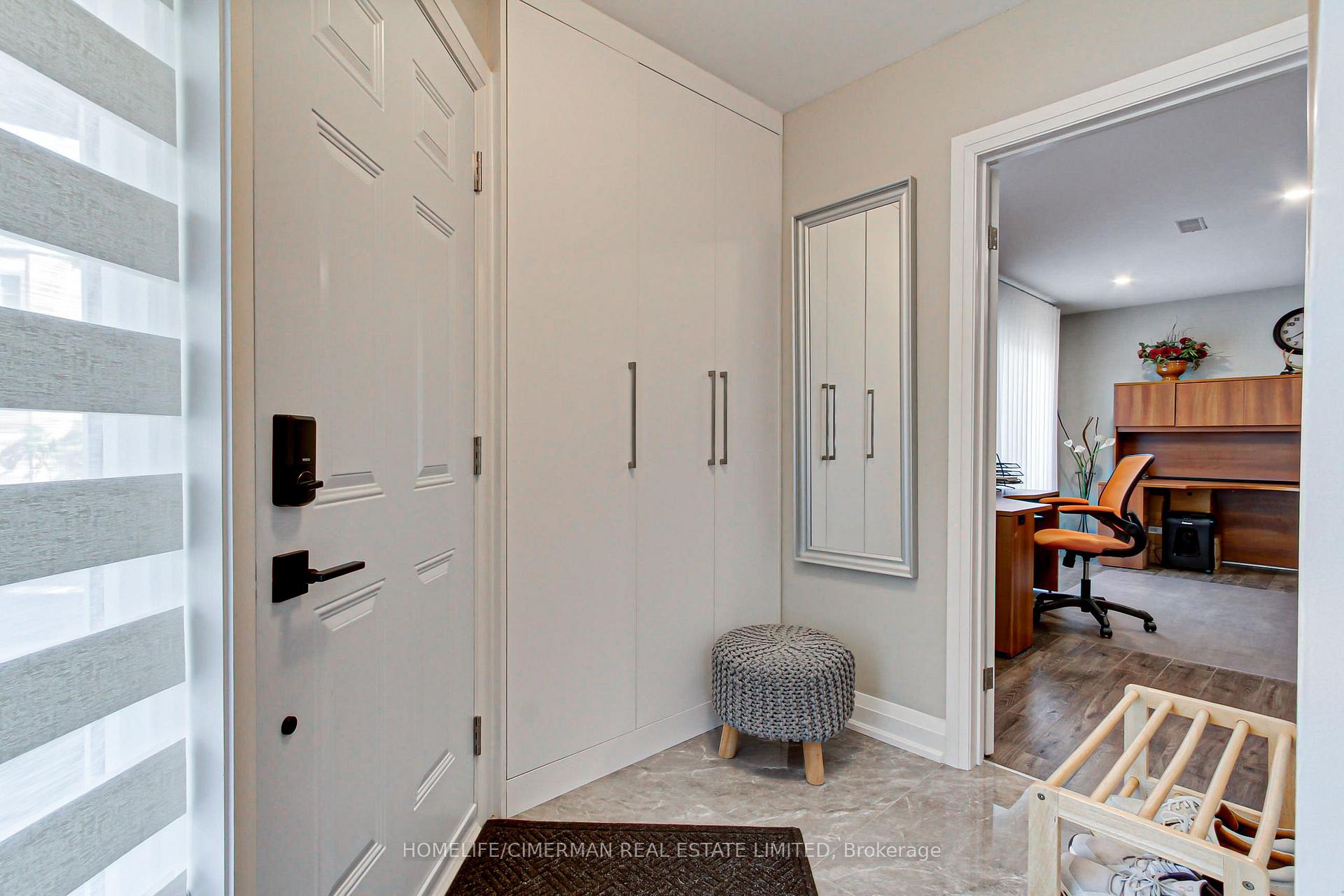 Photo 11 of 30 Brandy Lane Way, Newmarket, Central Newmarket — HOMEH