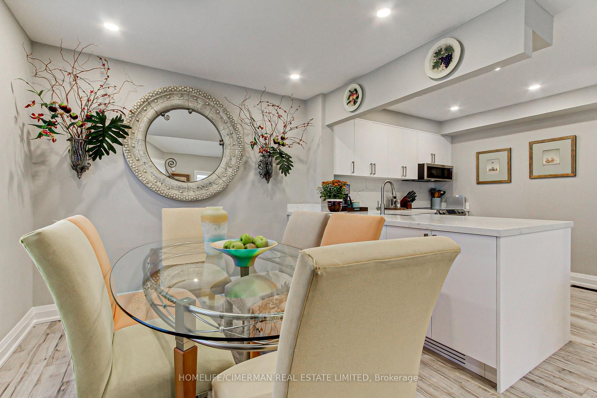 Photo 23 of 30 Brandy Lane Way, Newmarket, Central Newmarket — HOMEH