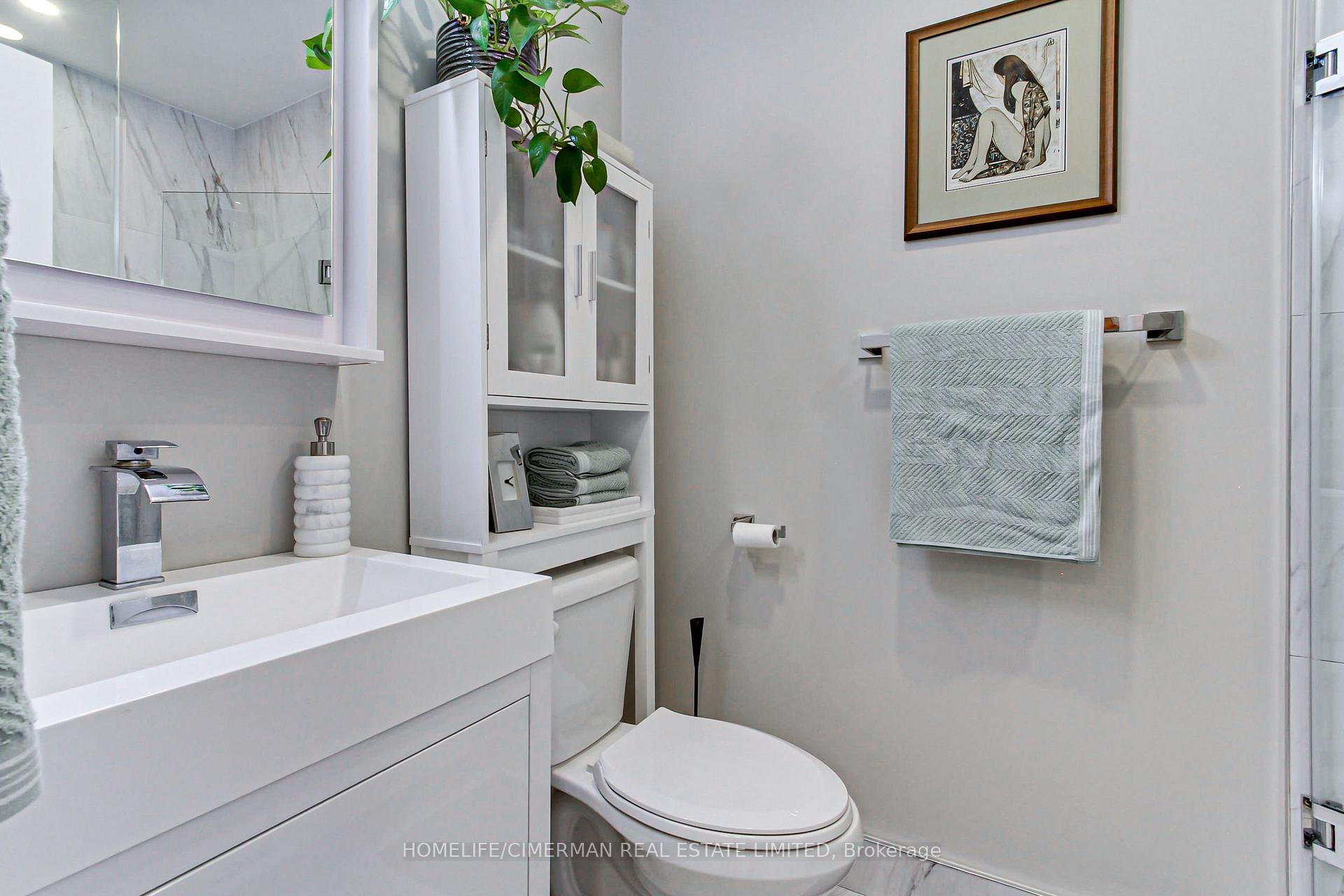 Photo 41 of 30 Brandy Lane Way, Newmarket, Central Newmarket — HOMEH