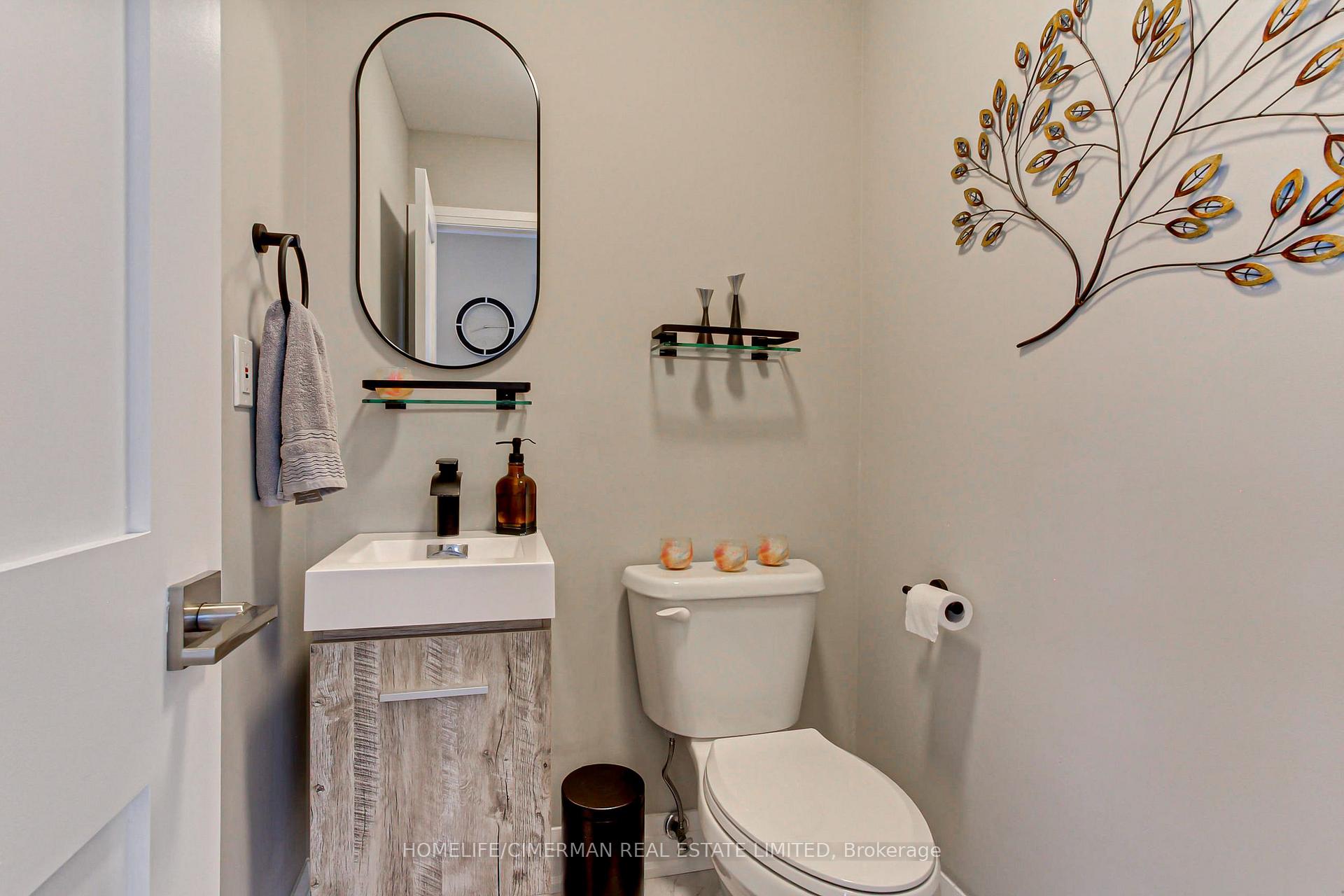Photo 67 of 30 Brandy Lane Way, Newmarket, Central Newmarket — HOMEH