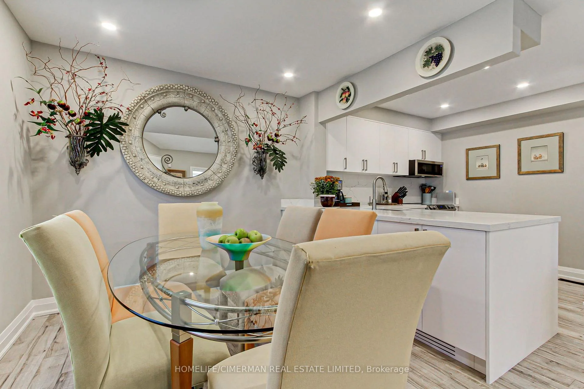 Photo 24 of 30 Brandy Lane Way, Newmarket, Central Newmarket — HOMEH