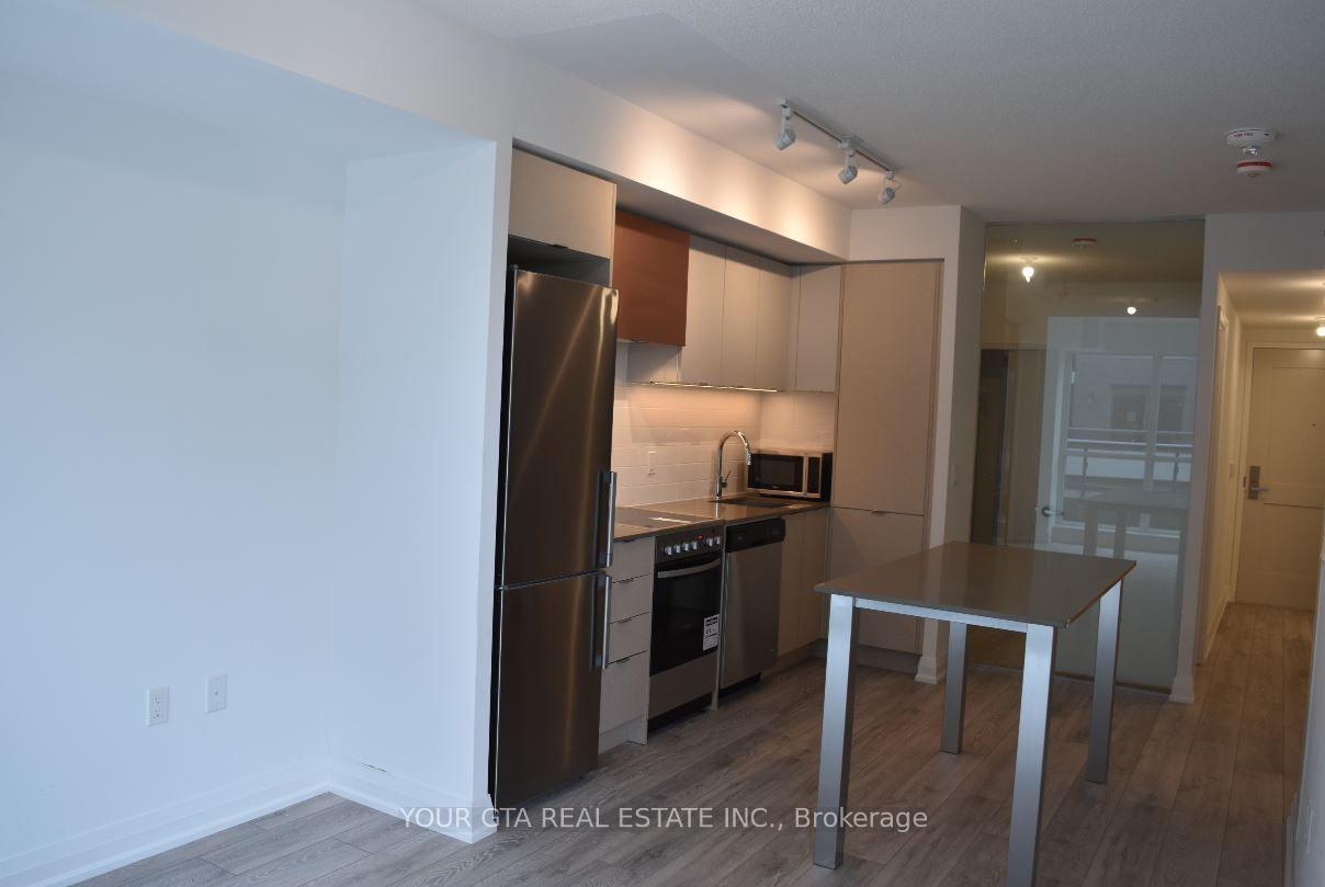 Photo 5 of Unit 426, 26 Gibbs Road, Etobicoke, Islington-City Centre West — HOMEH