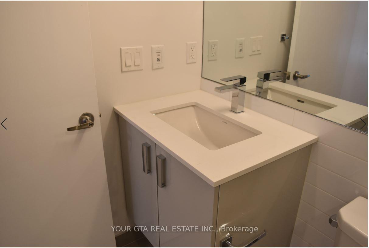 Photo 11 of Unit 426, 26 Gibbs Road, Etobicoke, Islington-City Centre West — HOMEH