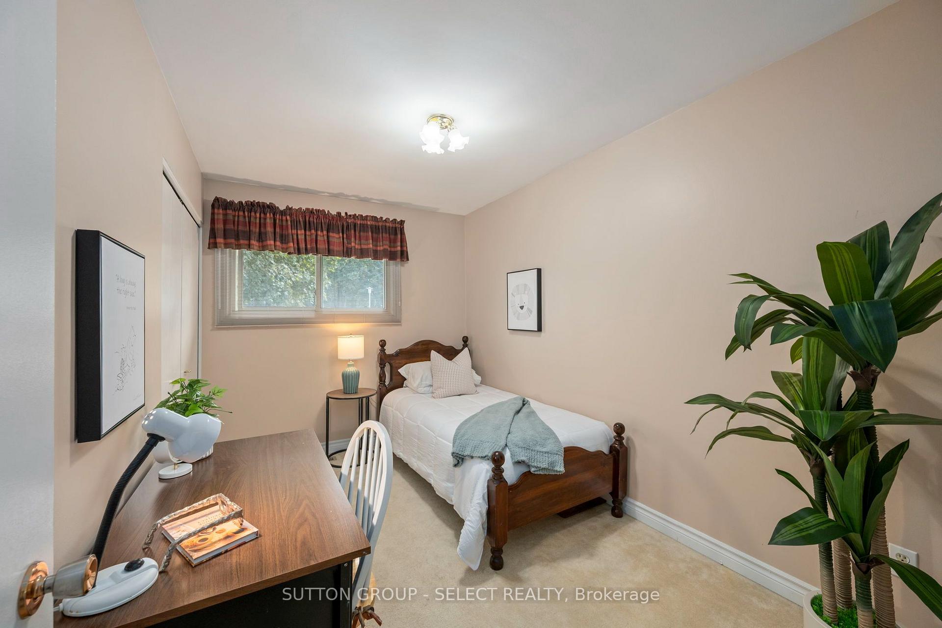 Photo 15 of 1679 Estevan Road, London, North C — HOMEH