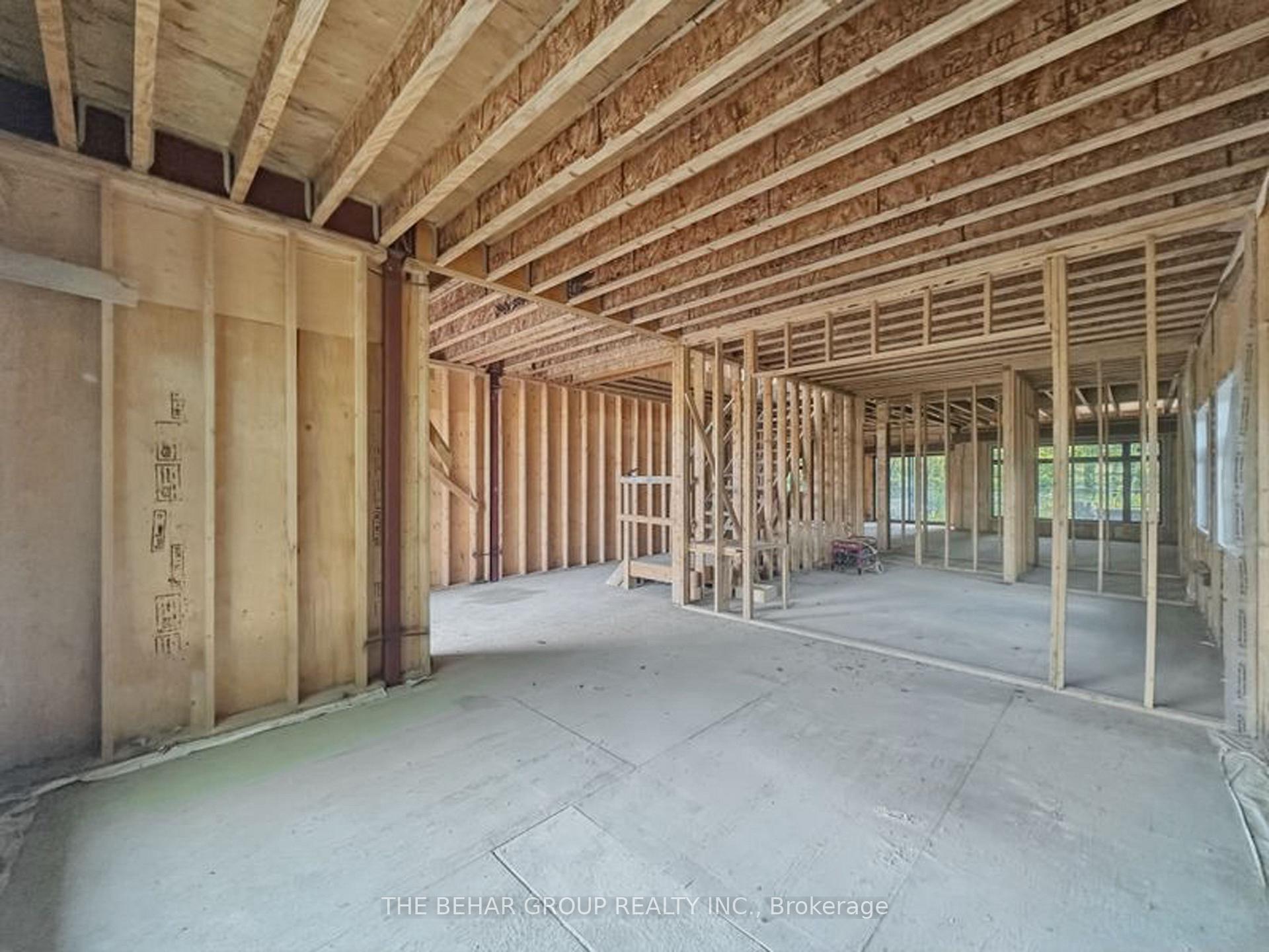 Photo 2 of 188 Crestwood Road, Vaughan, Crestwood-Springfarm-Yorkhill — HOMEH