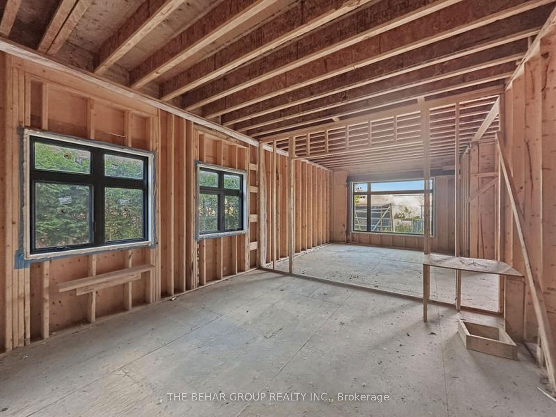 Photo 5 of 188 Crestwood Road, Vaughan, Crestwood-Springfarm-Yorkhill — HOMEH