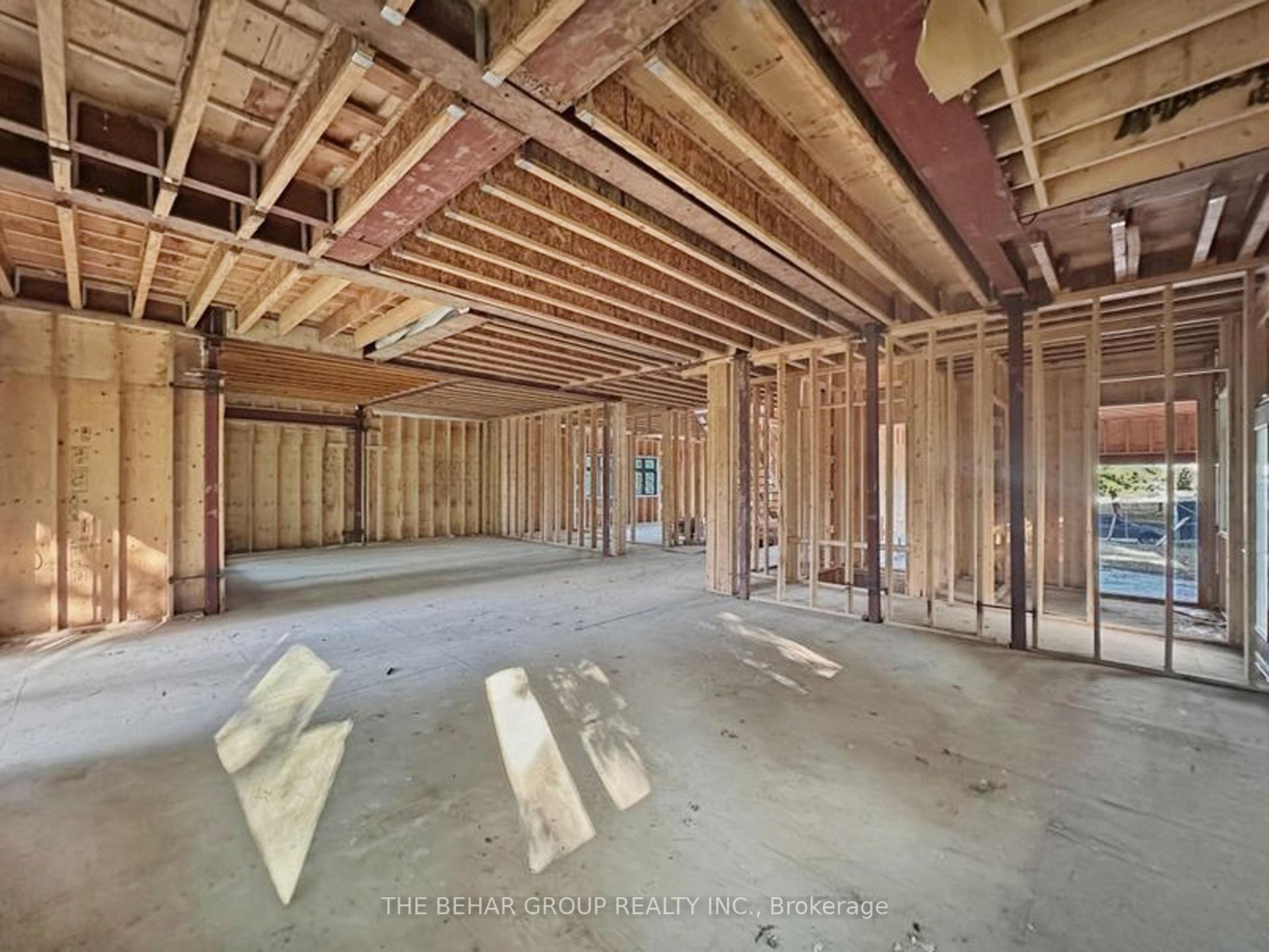Photo 9 of 188 Crestwood Road, Vaughan, Crestwood-Springfarm-Yorkhill — HOMEH
