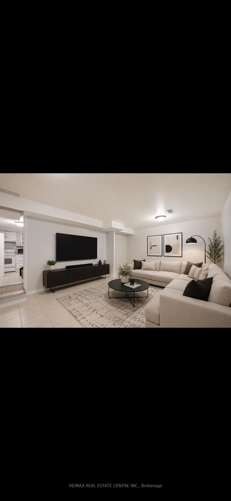 Photo 32 of 71 Sultan Pool Drive, Etobicoke, West Humber-Clairville — HOMEH