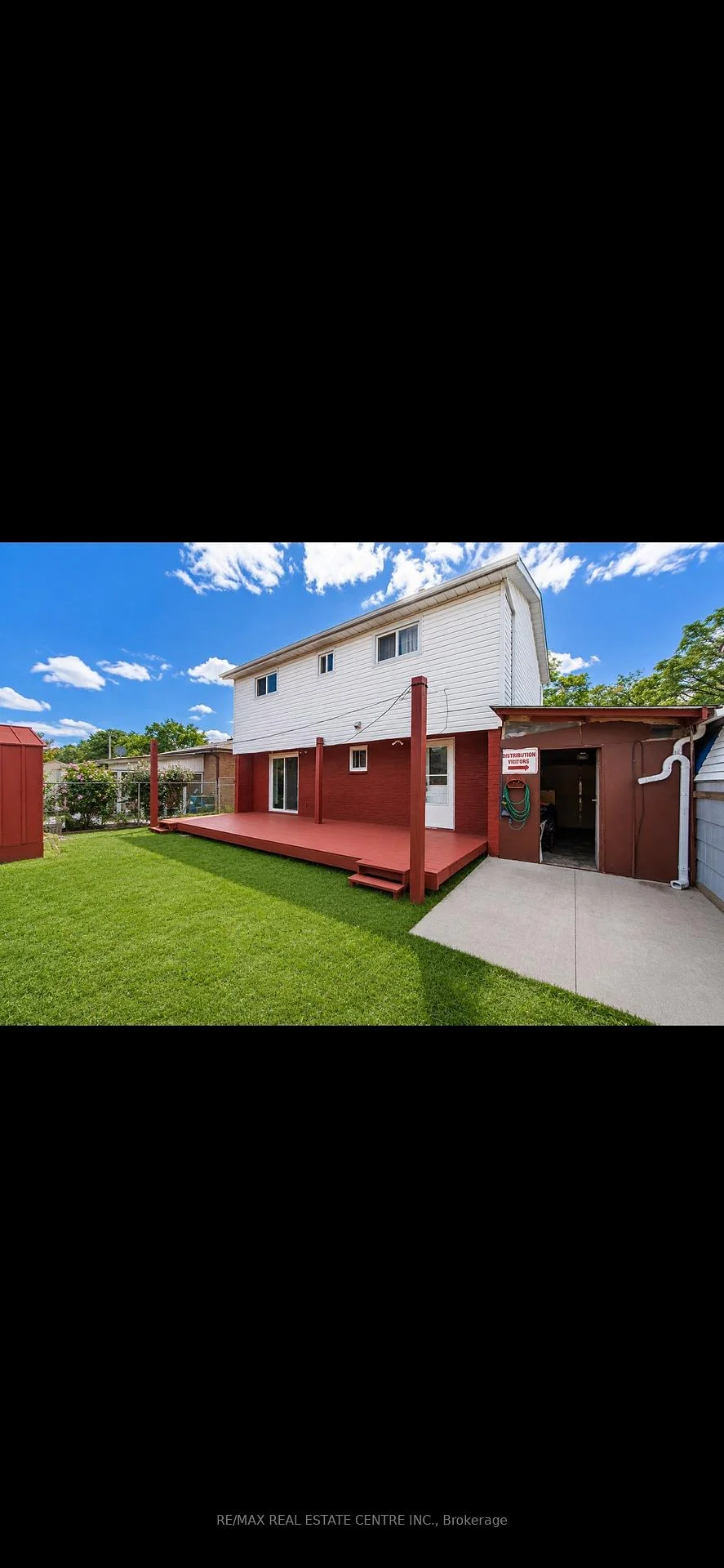 Photo 38 of 71 Sultan Pool Drive, Etobicoke, West Humber-Clairville — HOMEH