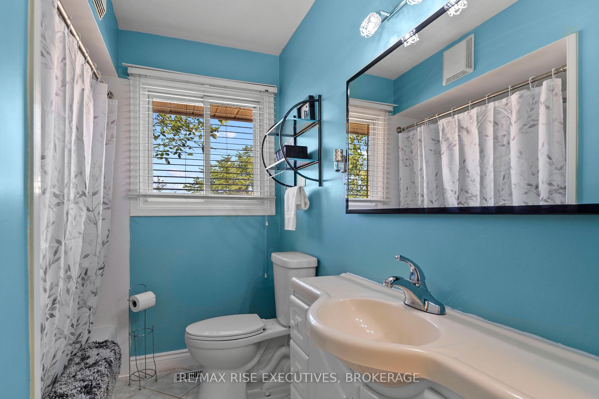 Photo 20 of 339 Arrowhead Place, Kingston, West of Sir John A. Blvd — HOMEH