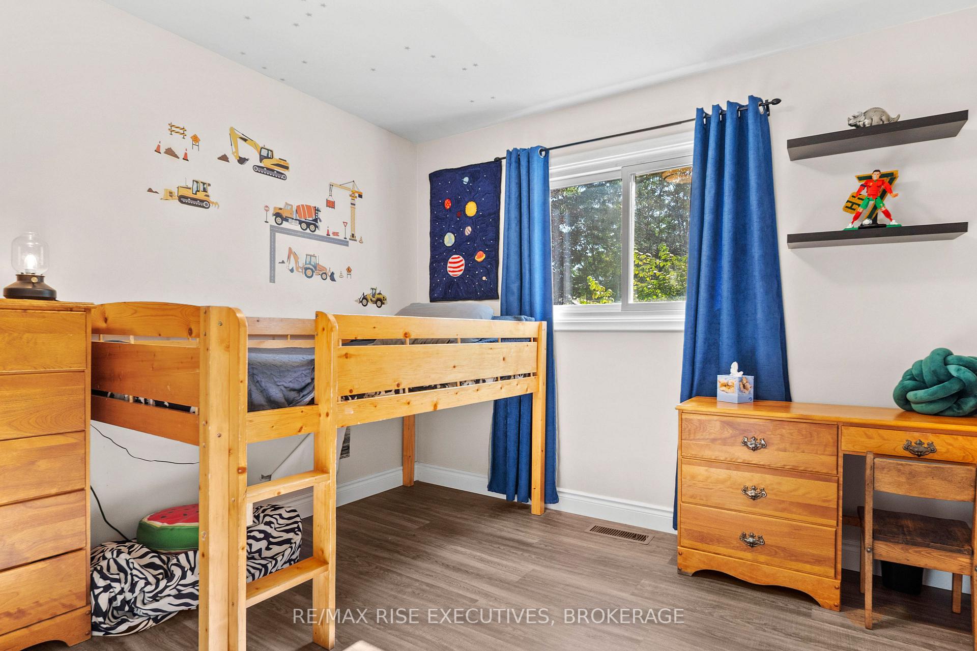 Photo 23 of 339 Arrowhead Place, Kingston, West of Sir John A. Blvd — HOMEH