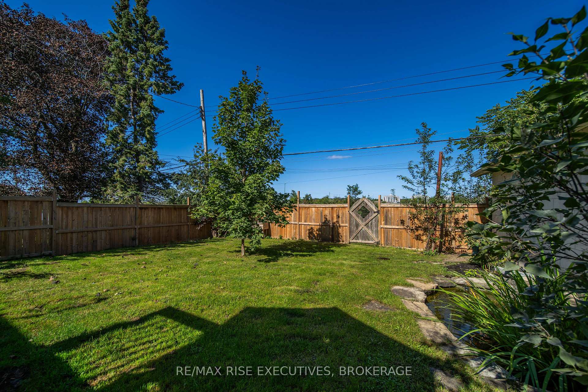 Photo 39 of 339 Arrowhead Place, Kingston, West of Sir John A. Blvd — HOMEH