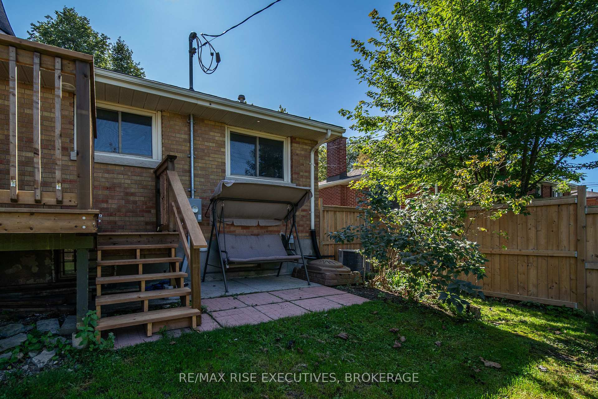 Photo 41 of 339 Arrowhead Place, Kingston, West of Sir John A. Blvd — HOMEH